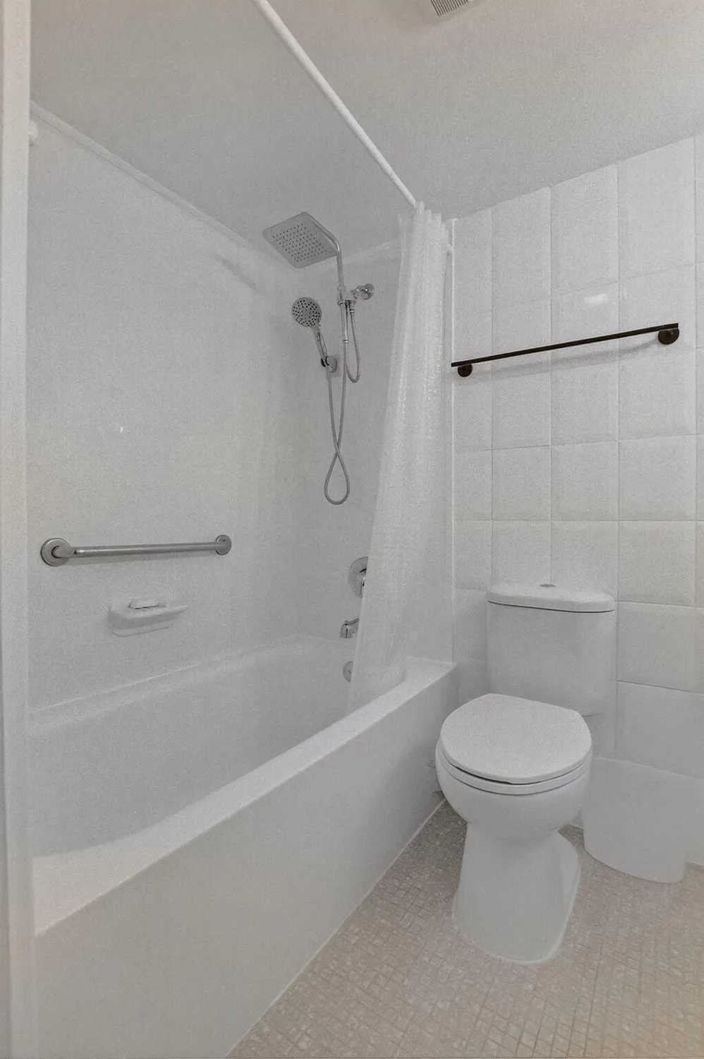 Property Slideshow image 17 of 77 | 3153 cambridge g, Deerfield Beach, FL, 33442
