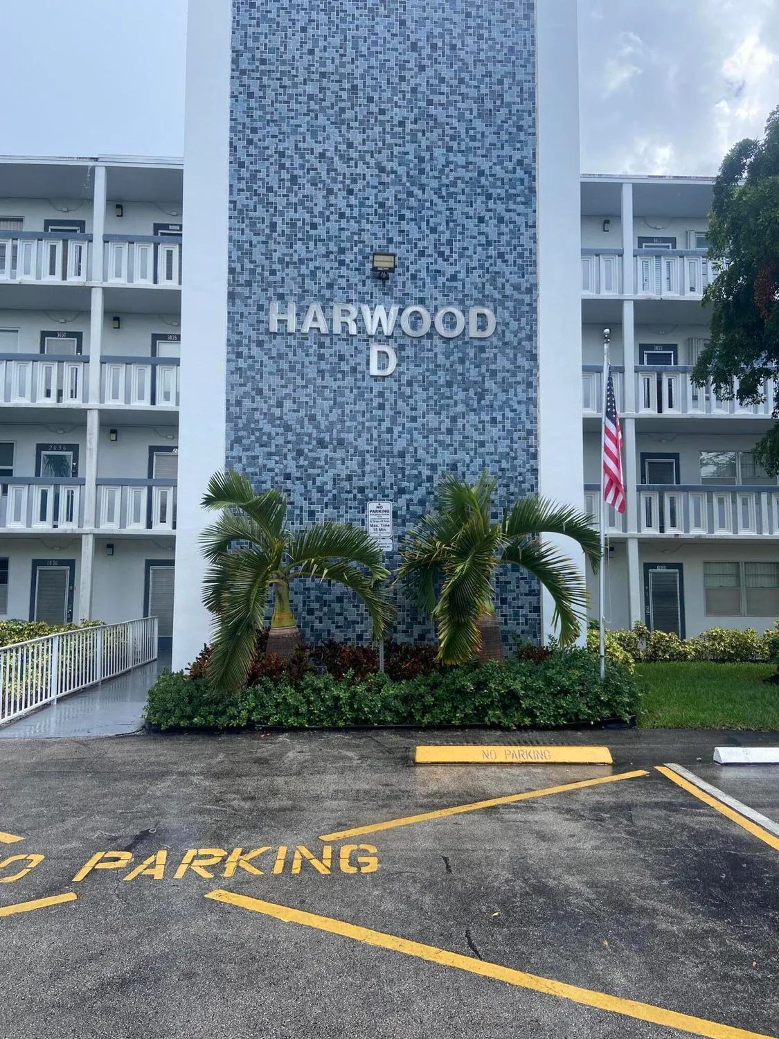 Property Slideshow image 1 of 15 | 2036 harwood d, Deerfield Beach, FL, 33442