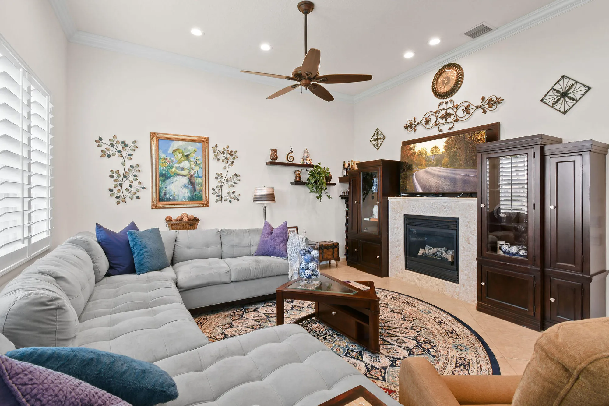 Property Slideshow image 4 of 19 | 307 nw bayside ct, Port Saint Lucie, FL, 34986