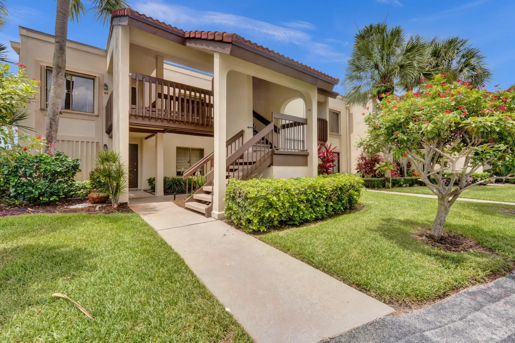 Property Slideshow image 47 of 60 | 5306 cedar lake dr 201, Boynton Beach, FL, 33437