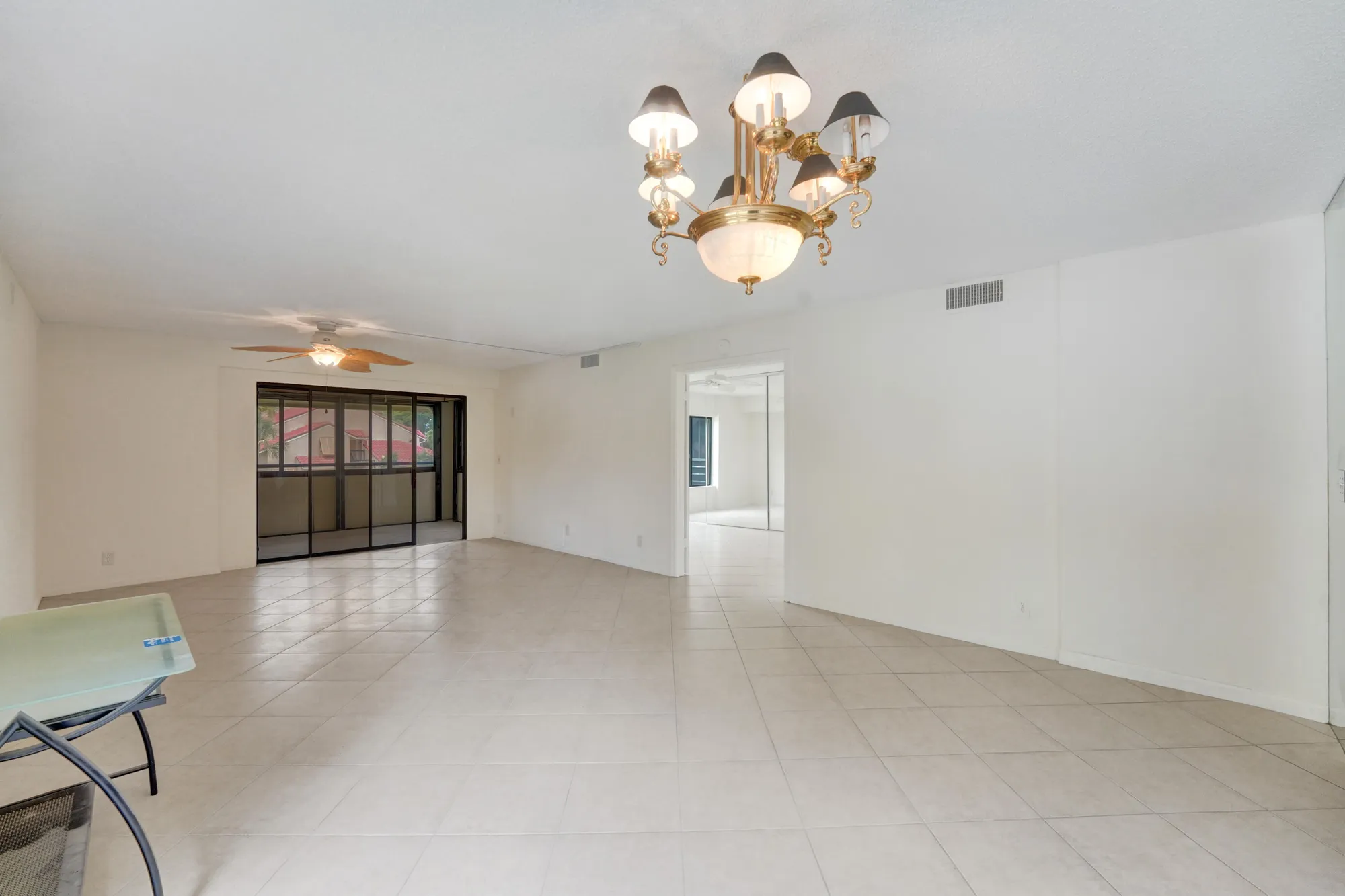 Property Slideshow image 15 of 60 | 5306 cedar lake dr 201, Boynton Beach, FL, 33437