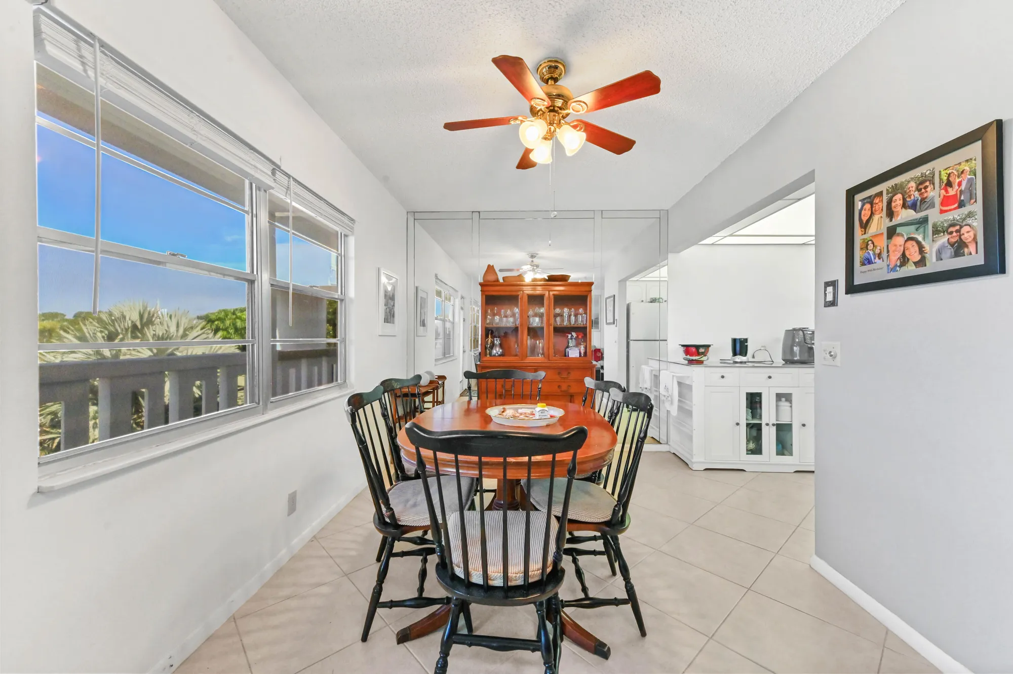 Property Slideshow image 7 of 52 | 4031 lyndhurst j, Deerfield Beach, FL, 33442
