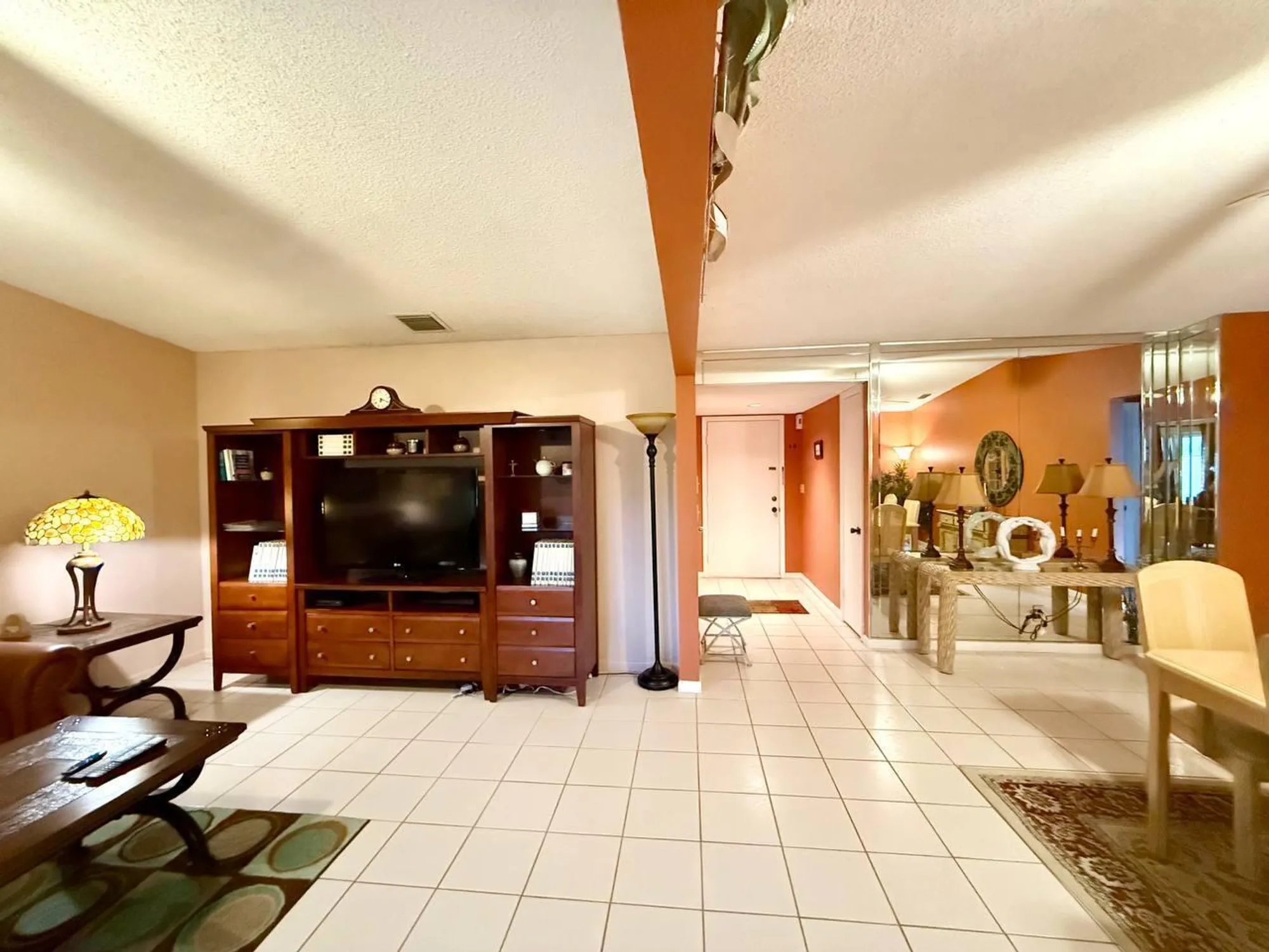 Property Slideshow image 6 of 19 | 5496 viburnum cir, Delray Beach, FL, 33484