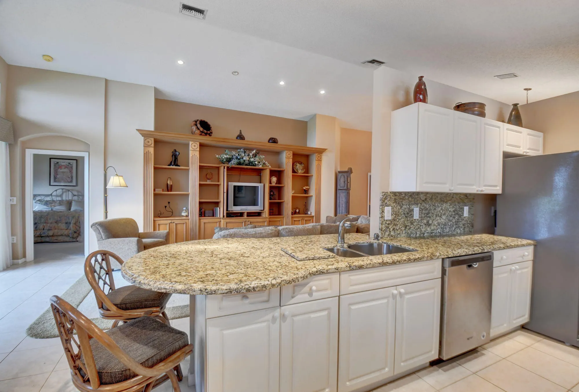 Property Slideshow image 10 of 68 | 6875 southport dr, Boynton Beach, FL, 33472