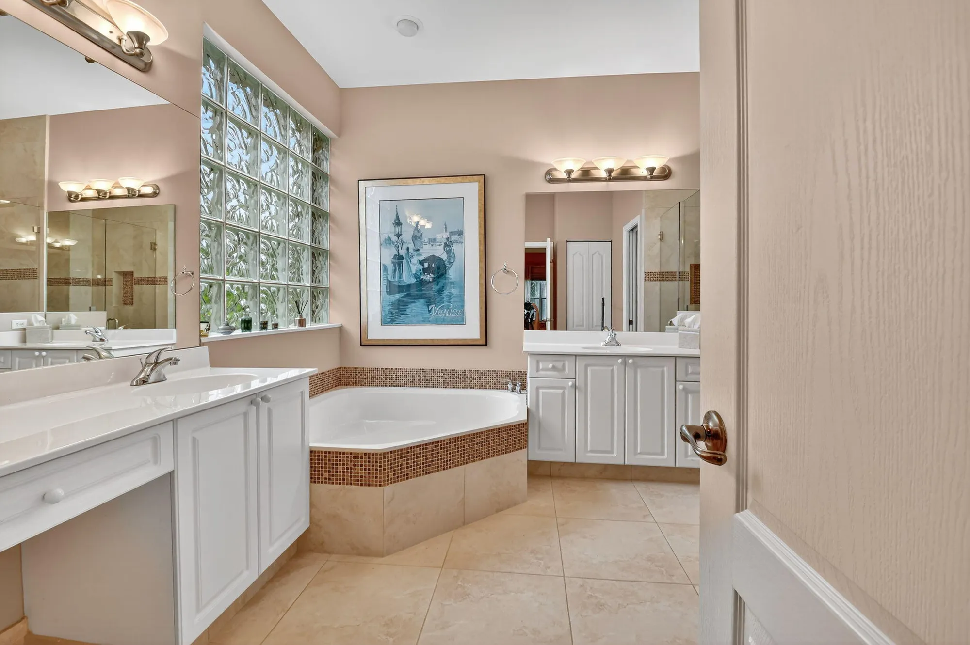 Property Slideshow image 18 of 68 | 6875 southport dr, Boynton Beach, FL, 33472