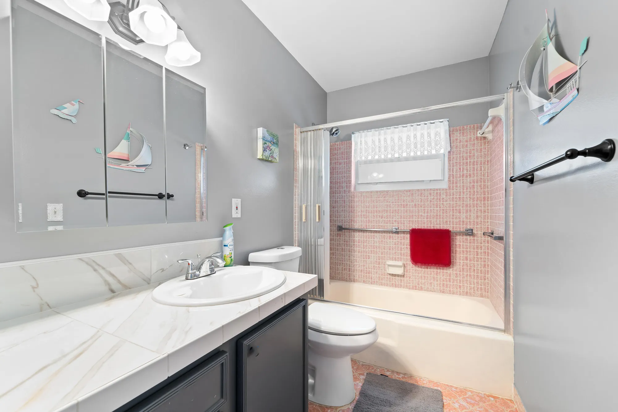 Property Slideshow image 14 of 21 | 2990 crosley dr d, West Palm Beach, FL, 33415