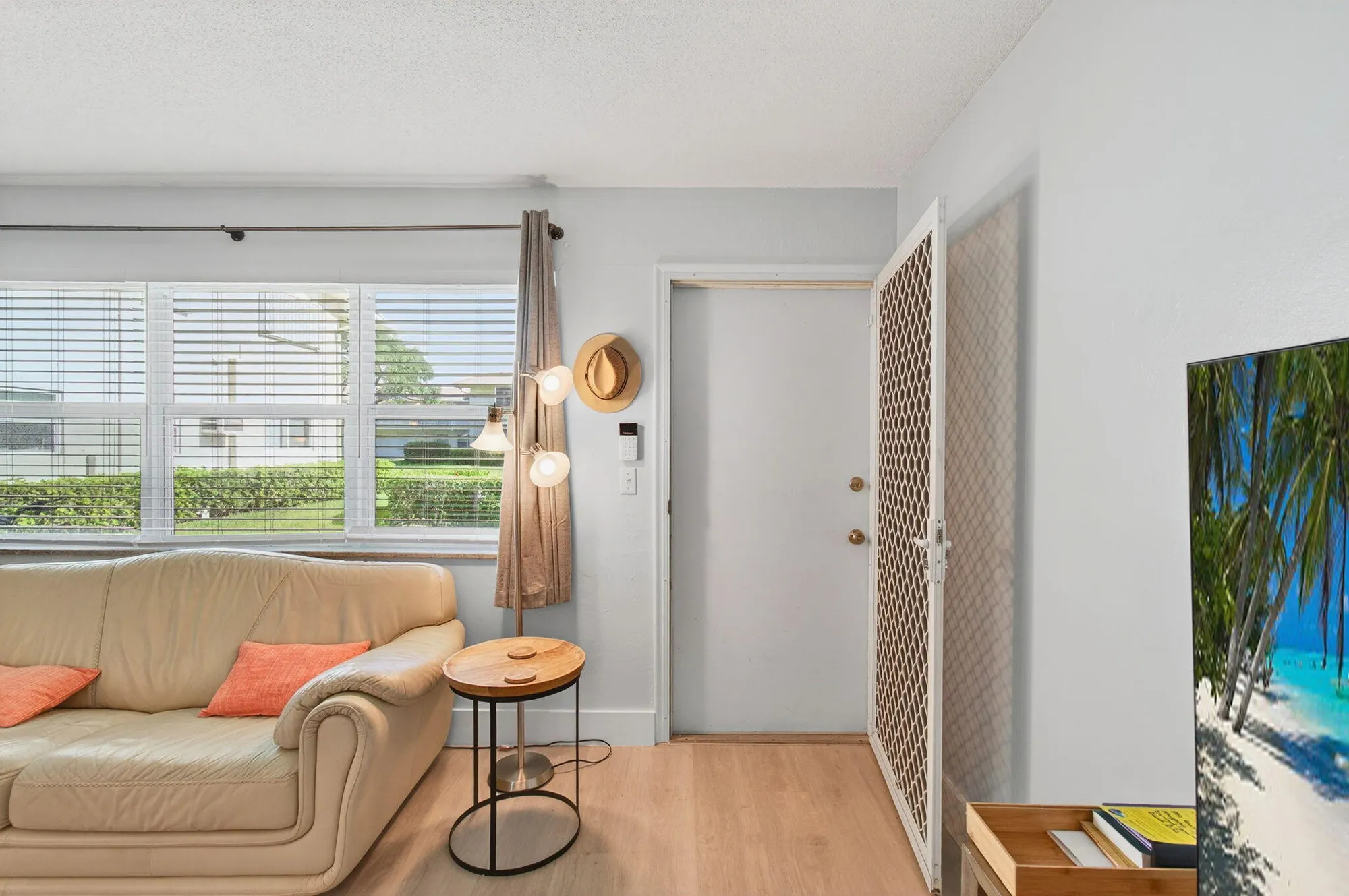 Property Slideshow image 8 of 51 | 880 horizons 106, Boynton Beach, FL, 33435