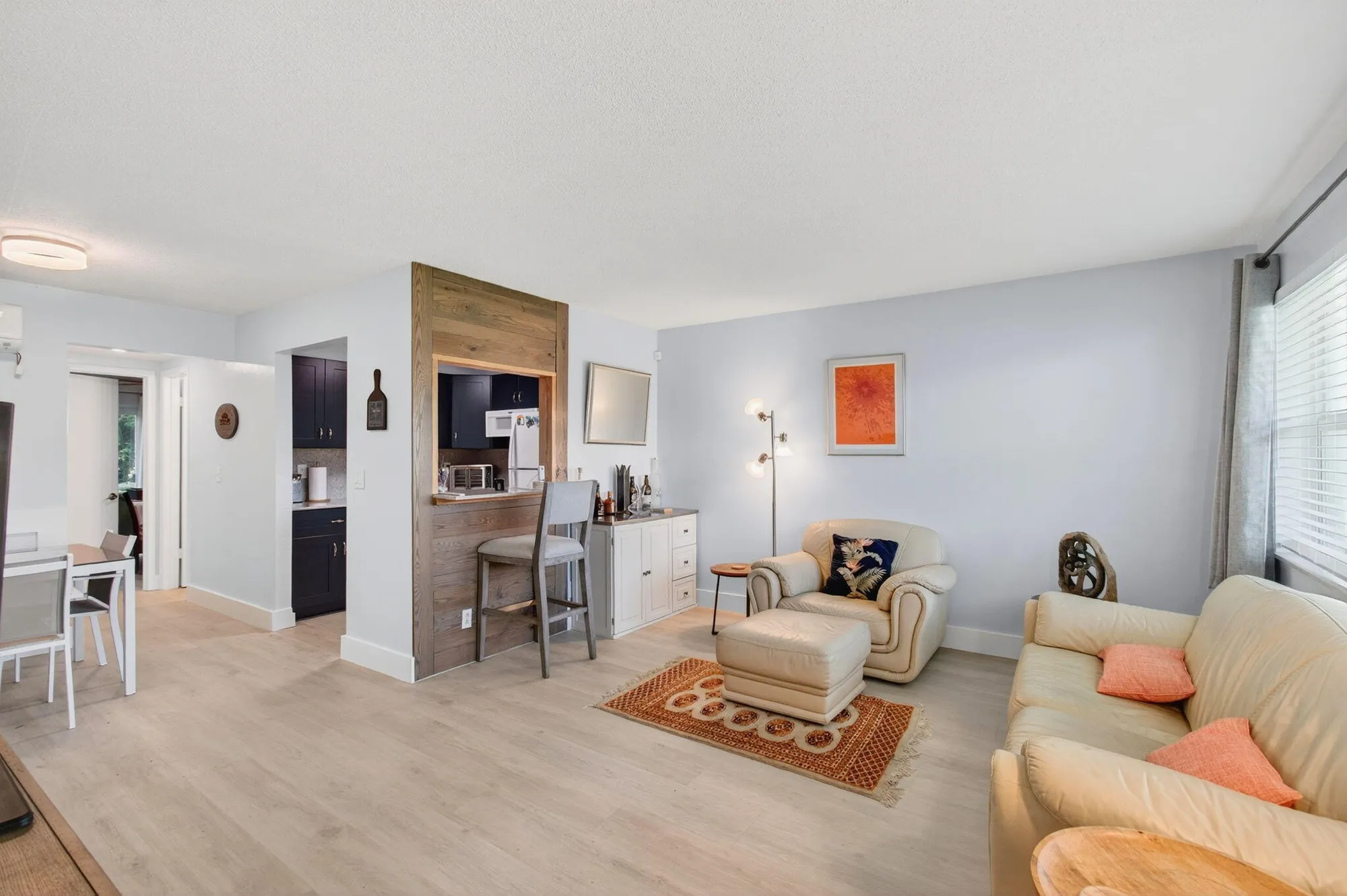 Property Slideshow image 11 of 51 | 880 horizons 106, Boynton Beach, FL, 33435