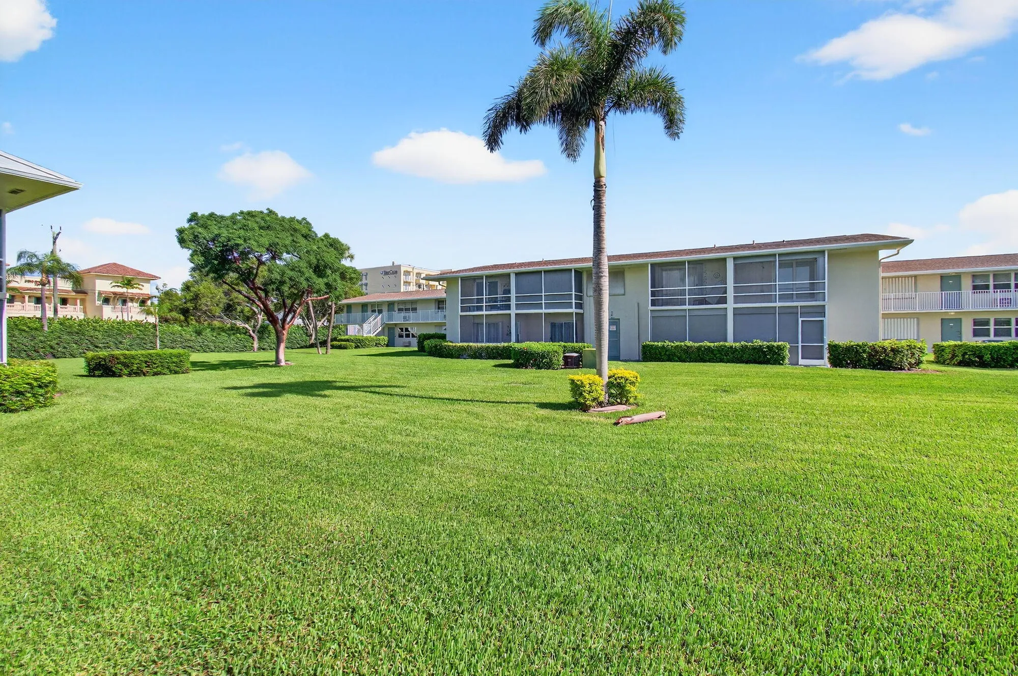 Property Slideshow image 40 of 51 | 880 horizons 106, Boynton Beach, FL, 33435