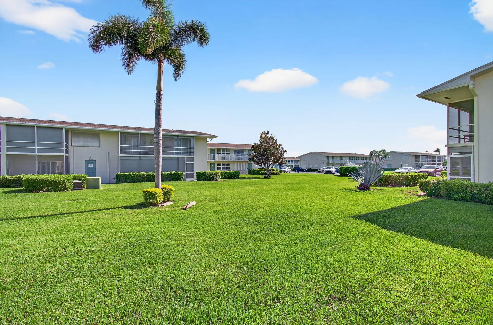 Property Slideshow image 42 of 51 | 880 horizons 106, Boynton Beach, FL, 33435