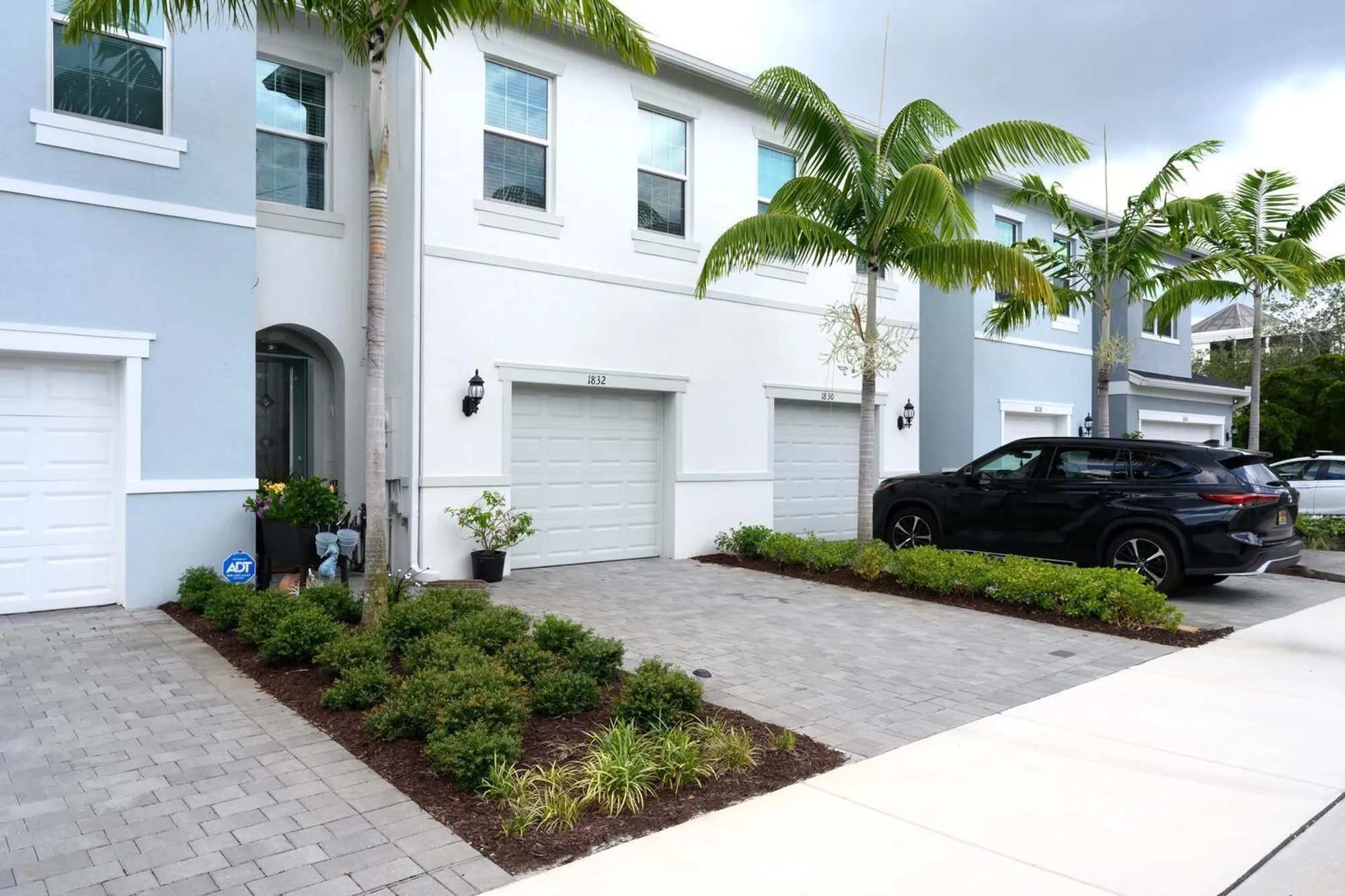 Property Slideshow image 3 of 22 | 1832 se roxy way, Stuart, FL, 34996