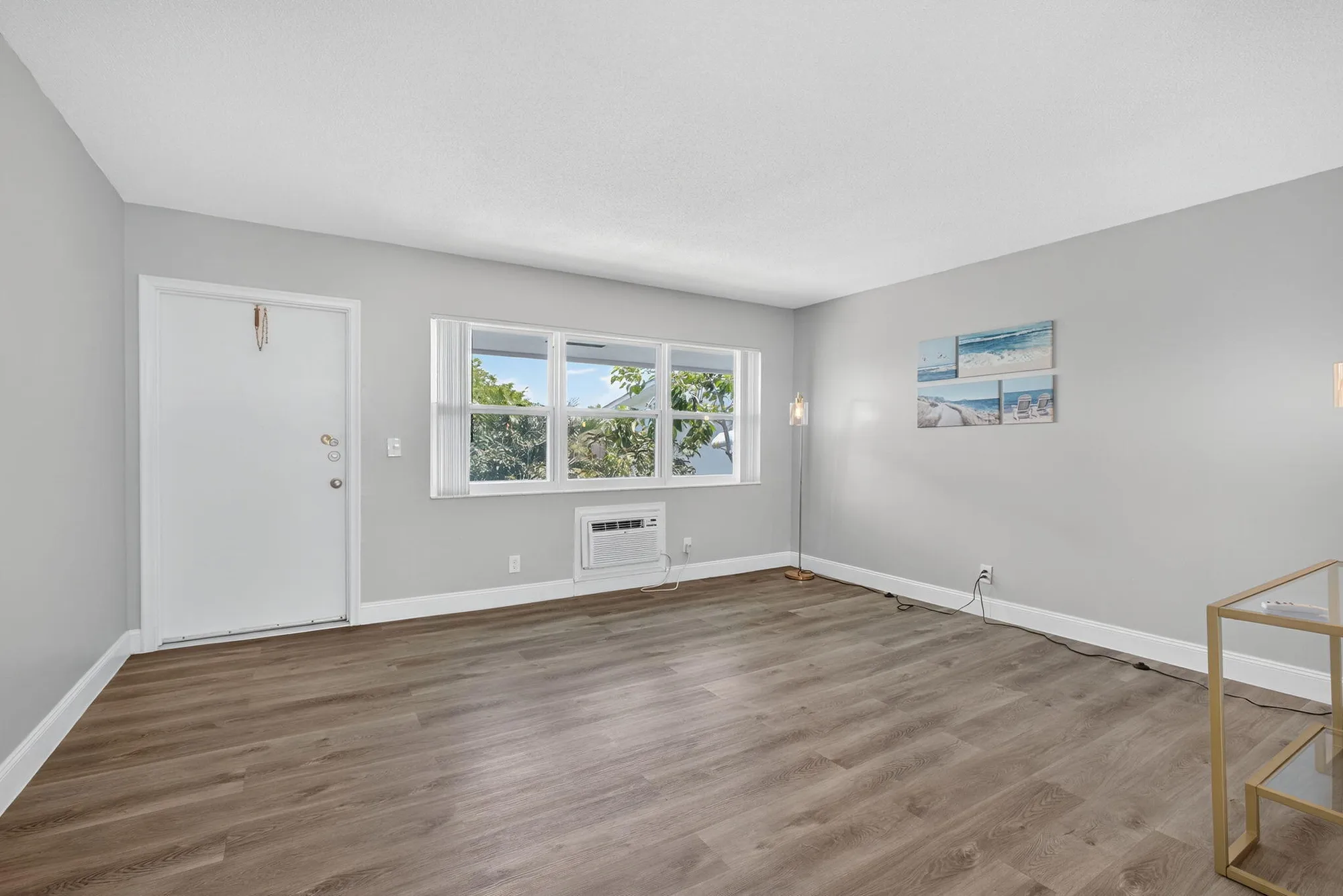 Property Slideshow image 4 of 31 | 19 norwich a, West Palm Beach, FL, 33417