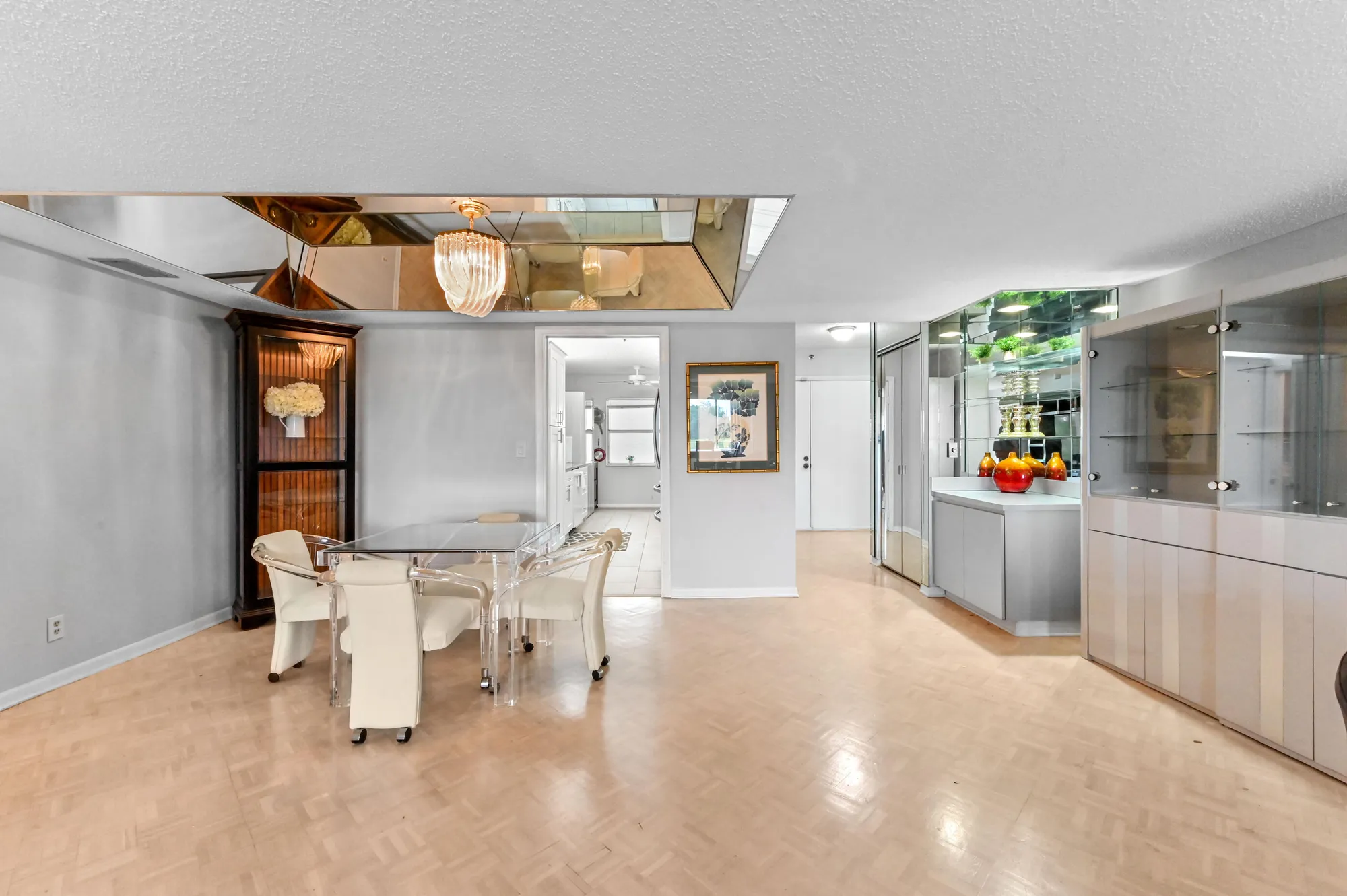 Property Slideshow image 8 of 38 | 6768 10th ave 316, Lake Worth, FL, 33467