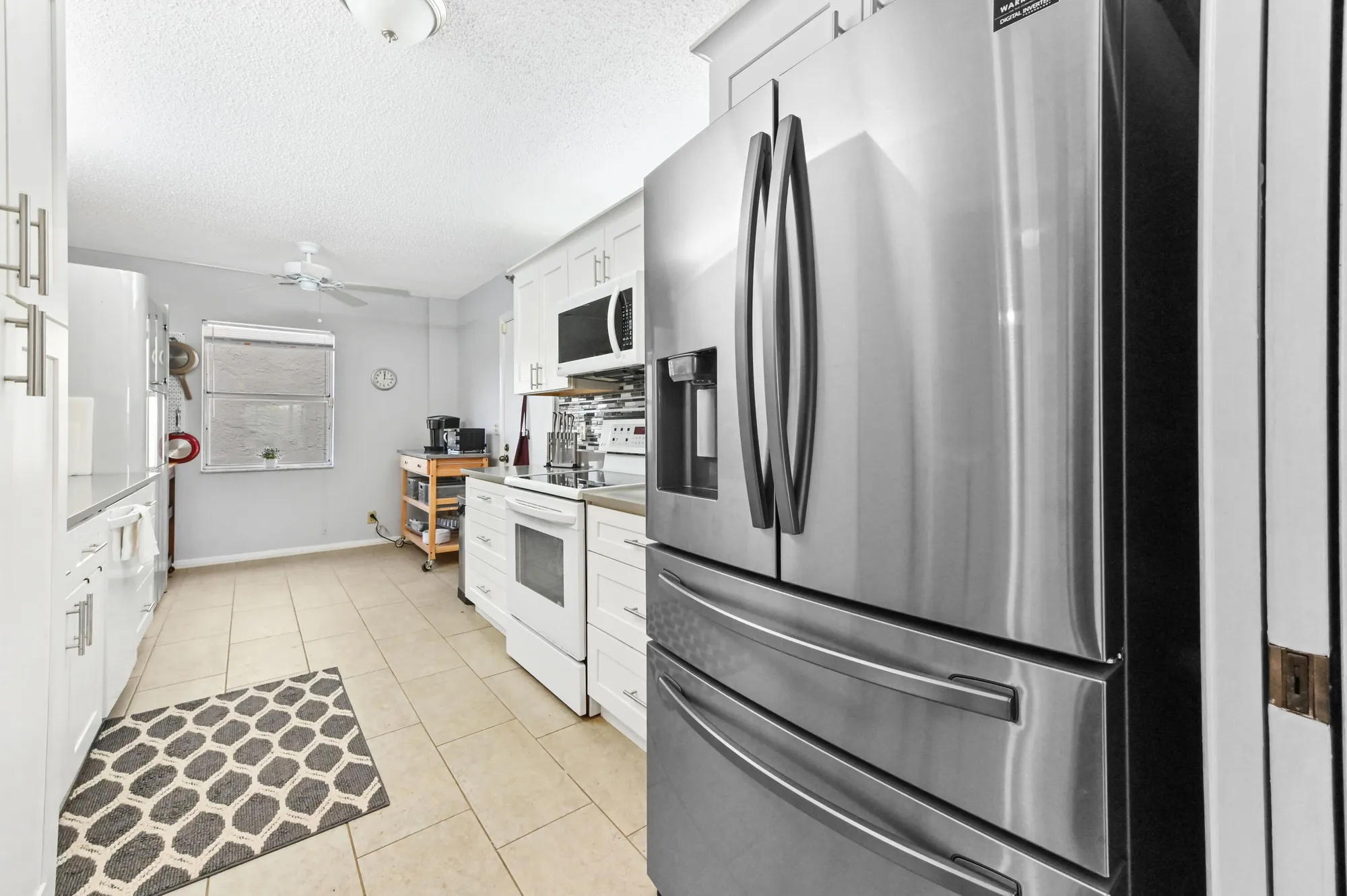 Property Slideshow image 10 of 38 | 6768 10th ave 316, Lake Worth, FL, 33467