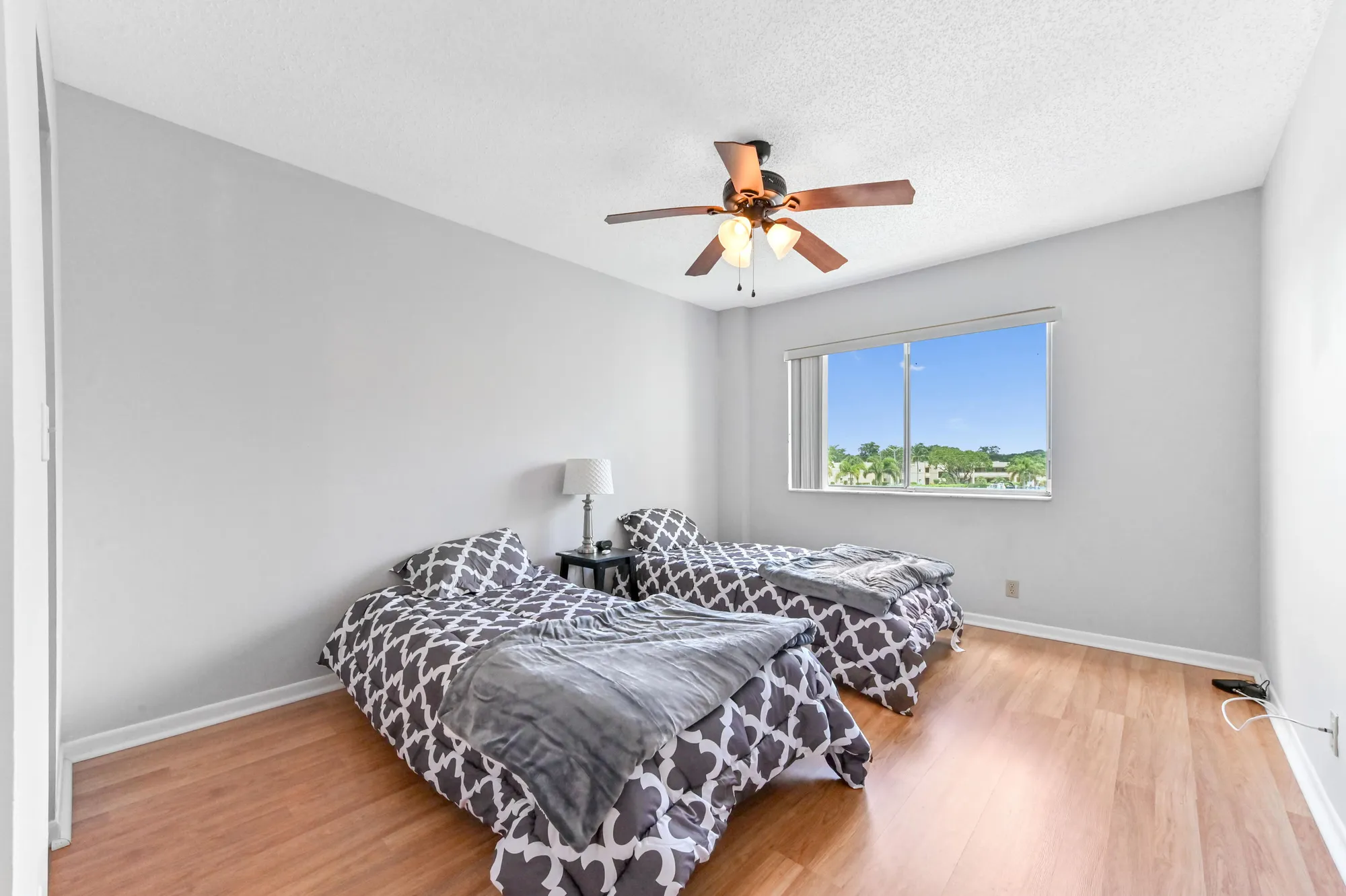 Property Slideshow image 18 of 38 | 6768 10th ave 316, Lake Worth, FL, 33467