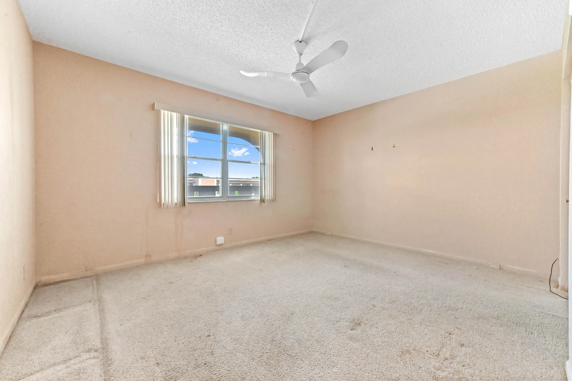 Property Slideshow image 16 of 30 | 2201 lucaya bnd l4, Coconut Creek, FL, 33066