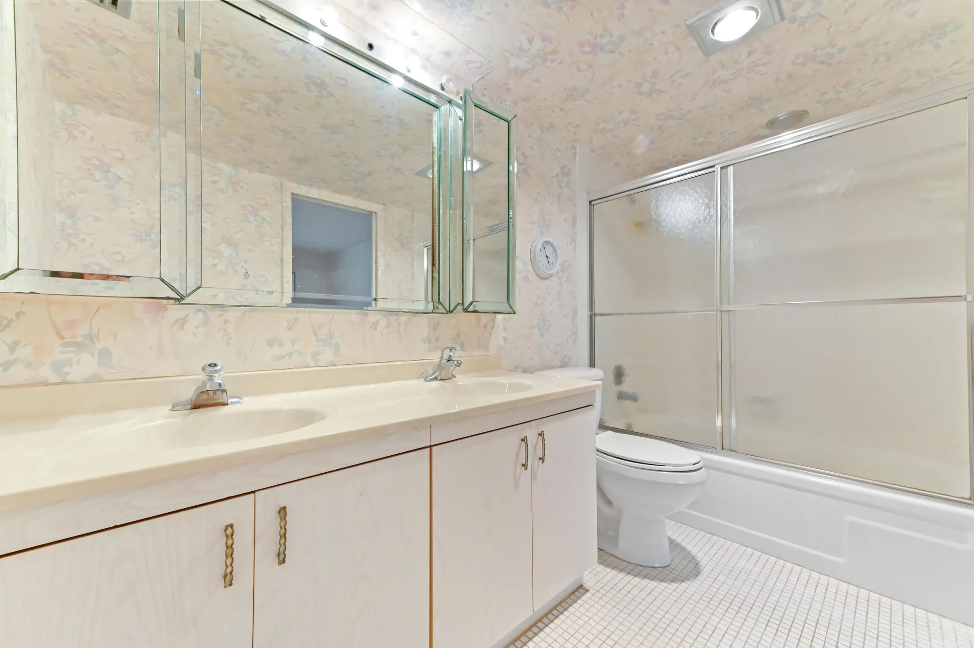 Property Slideshow image 24 of 30 | 2201 lucaya bnd l4, Coconut Creek, FL, 33066