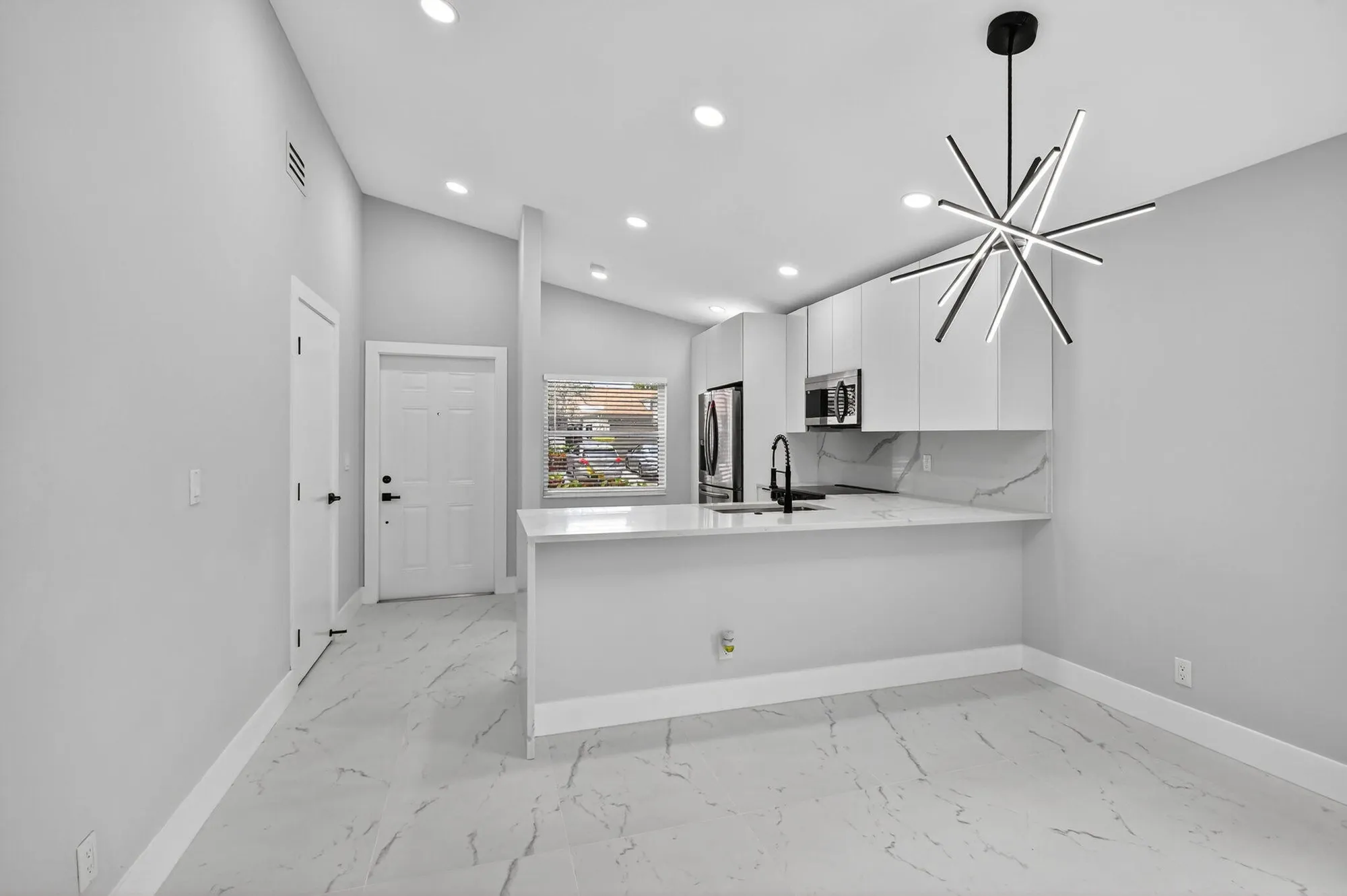 Property Slideshow image 5 of 57 | 8137 windgate dr, Boca Raton, FL, 33496