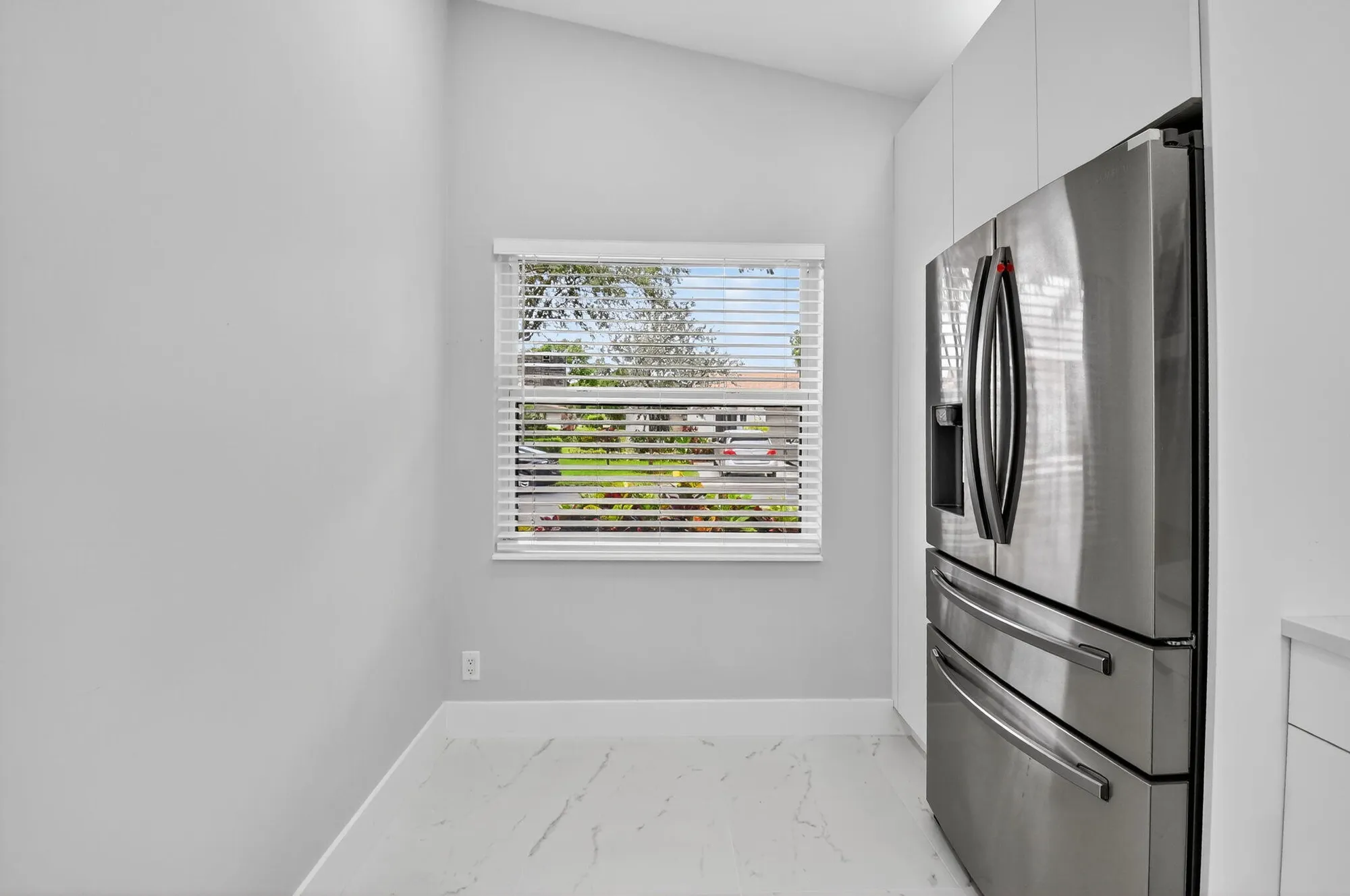 Property Slideshow image 9 of 57 | 8137 windgate dr, Boca Raton, FL, 33496