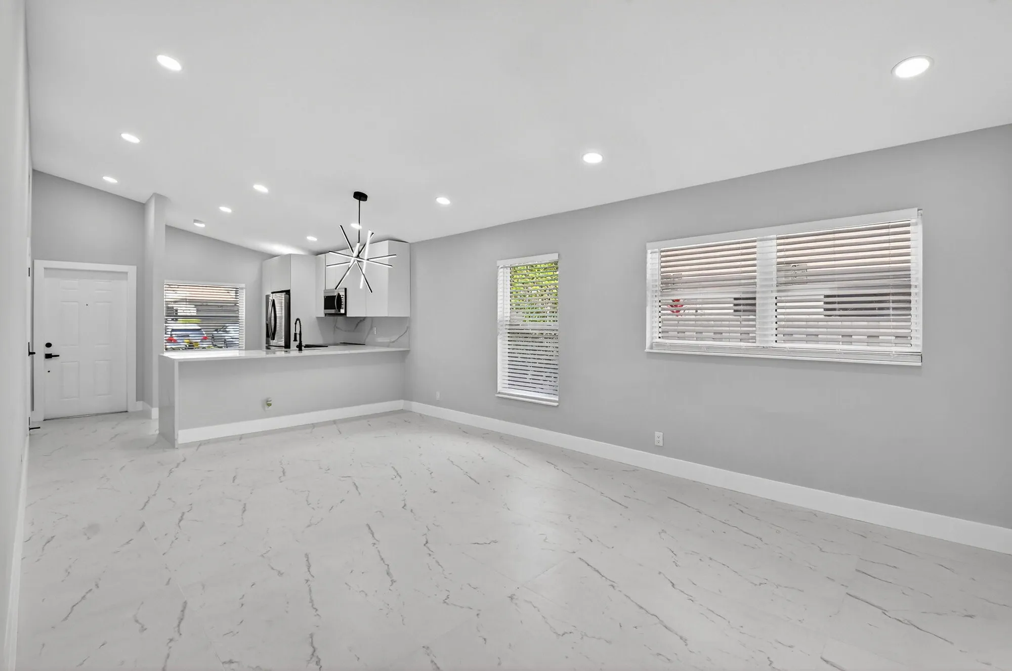 Property Slideshow image 16 of 57 | 8137 windgate dr, Boca Raton, FL, 33496