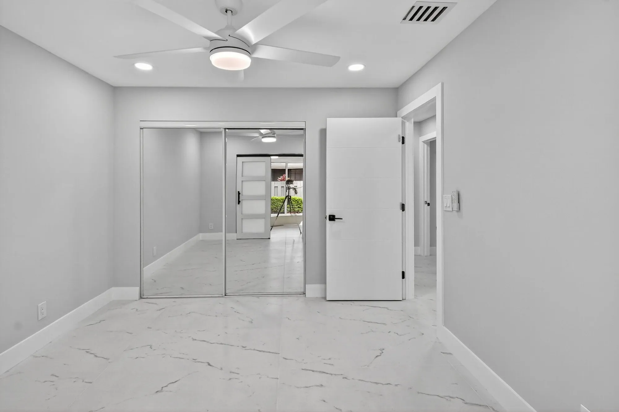 Property Slideshow image 28 of 57 | 8137 windgate dr, Boca Raton, FL, 33496