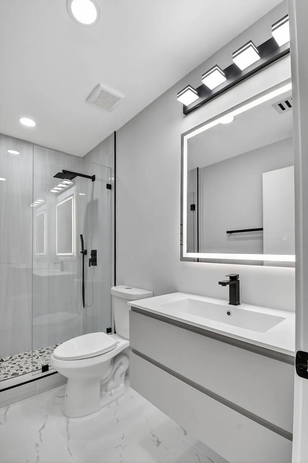 Property Slideshow image 30 of 57 | 8137 windgate dr, Boca Raton, FL, 33496