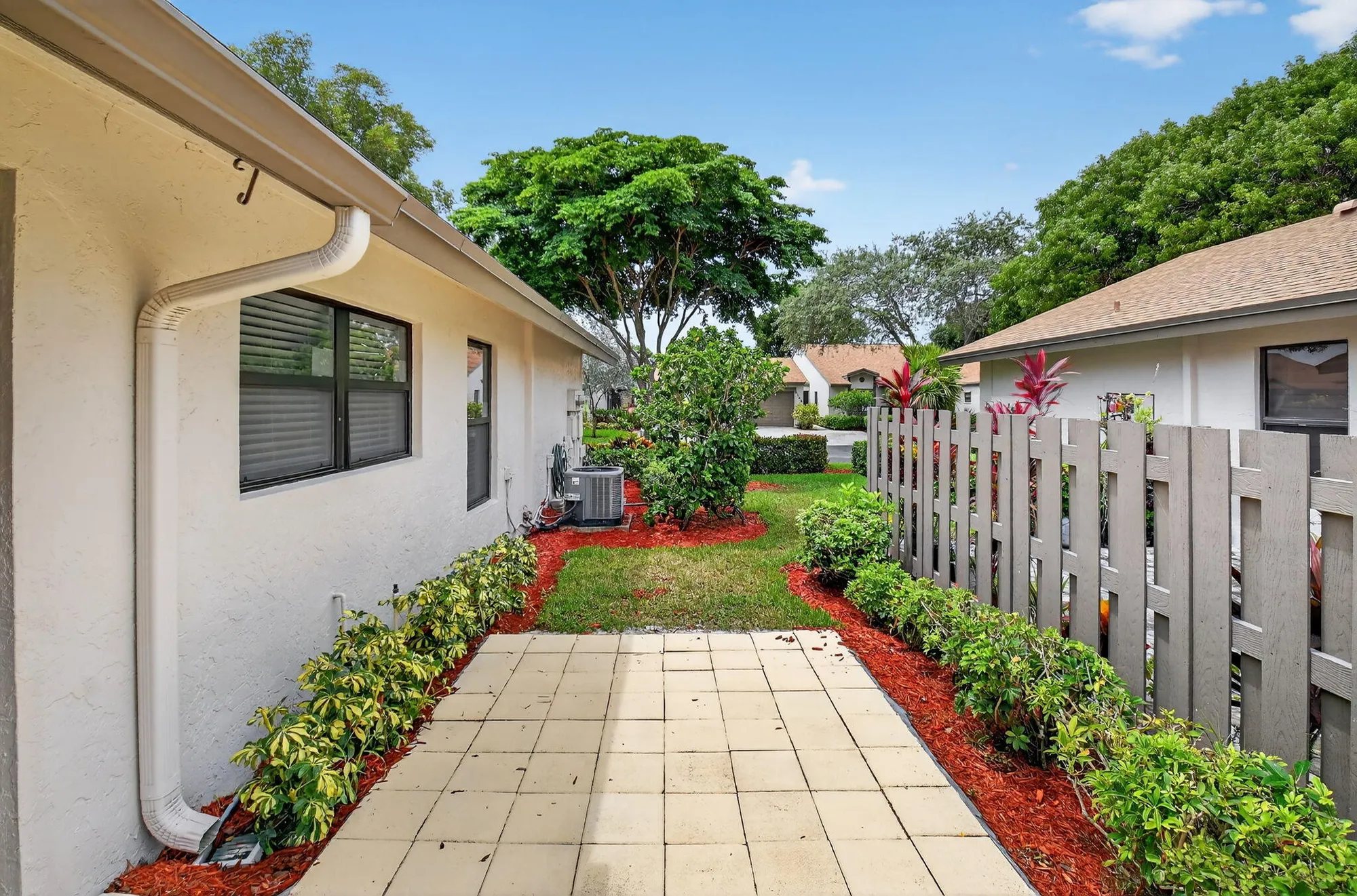 Property Slideshow image 45 of 57 | 8137 windgate dr, Boca Raton, FL, 33496