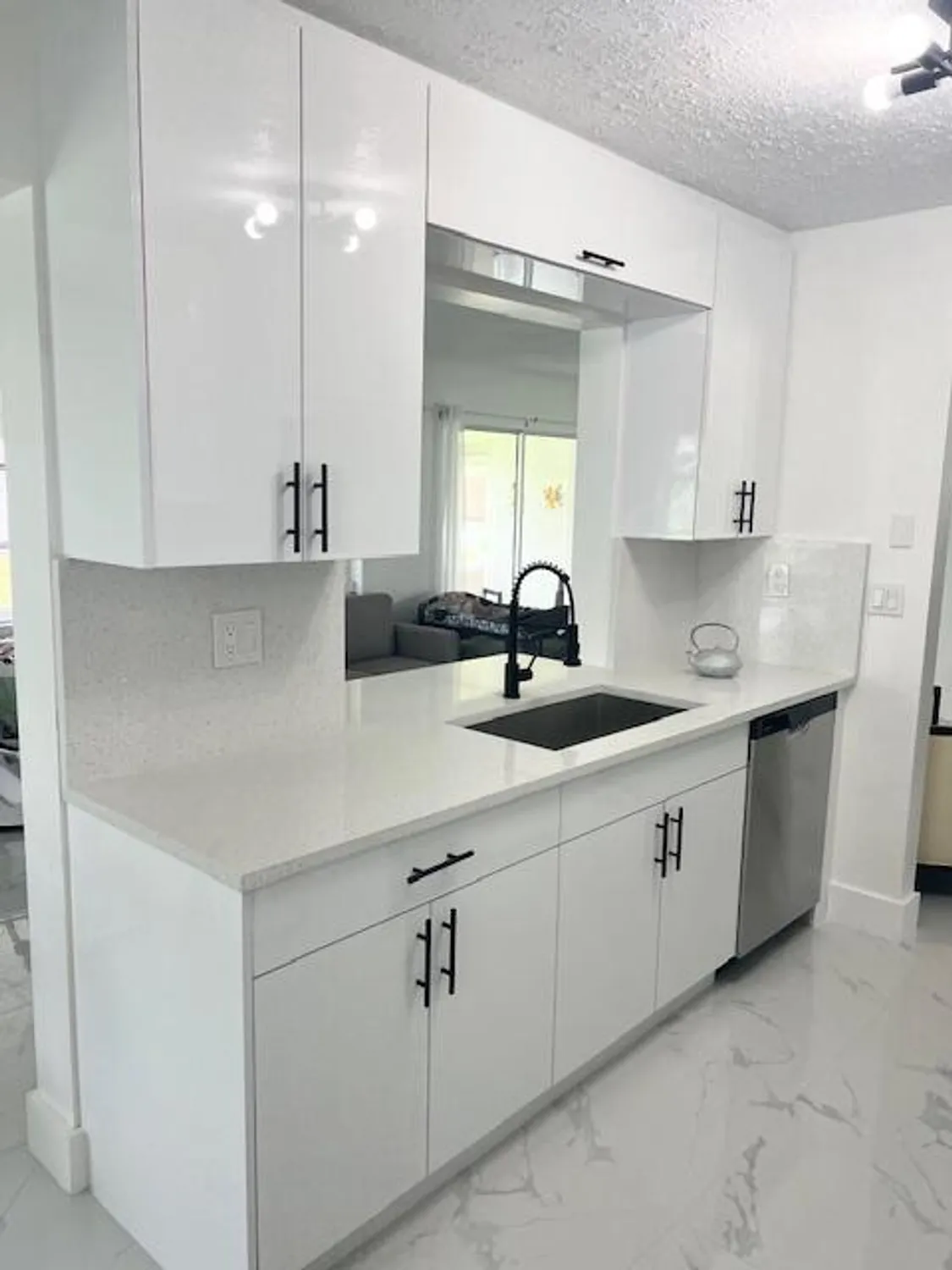 Property Slideshow image 2 of 19 | 1902 sw roma way, Boynton Beach, FL, 33426