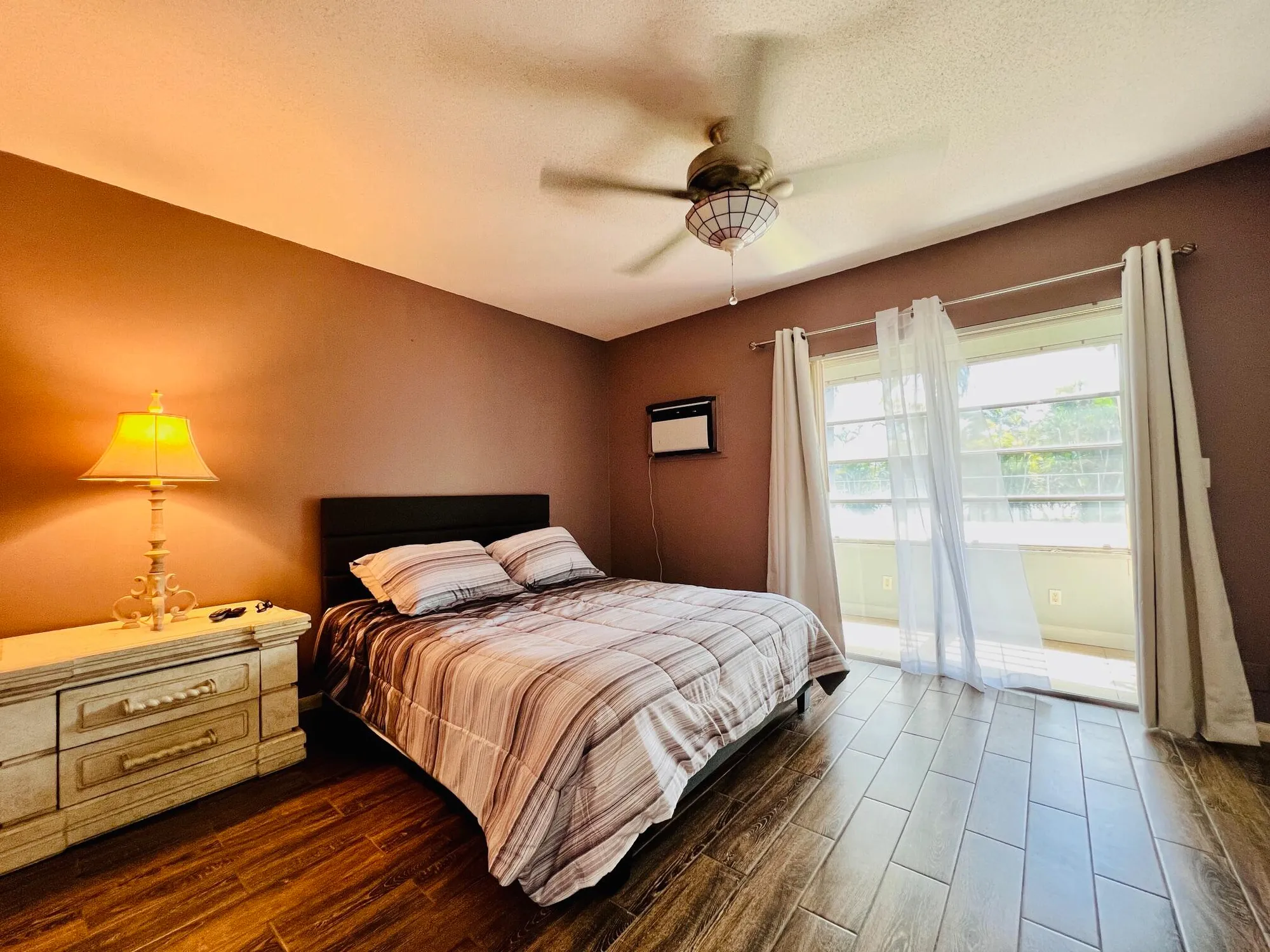 Property Slideshow image 6 of 14 | 319 norwich, West Palm Beach, FL, 33417