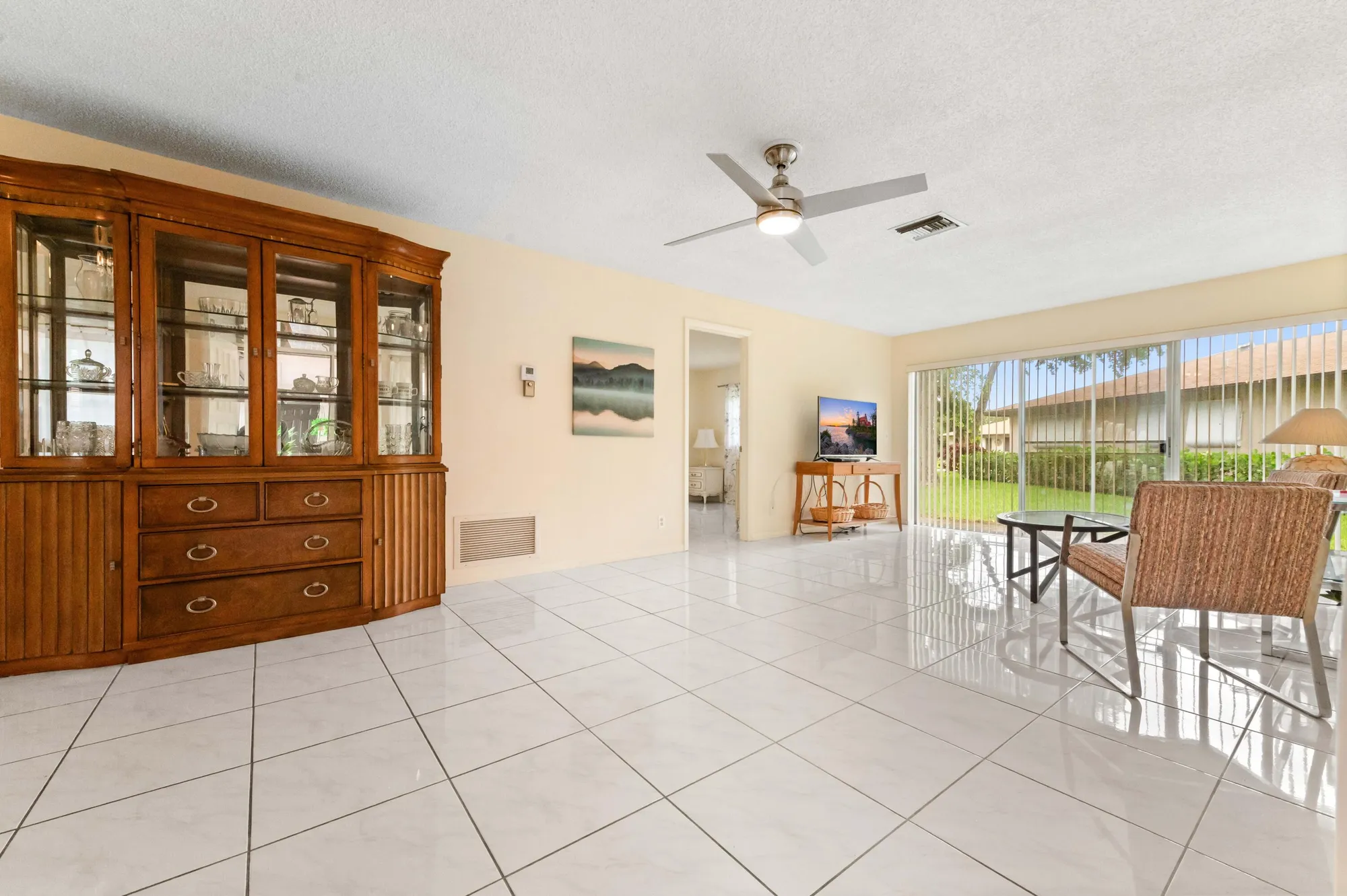 Property Slideshow image 4 of 36 | 155 mockingbird ln, Delray Beach, FL, 33445