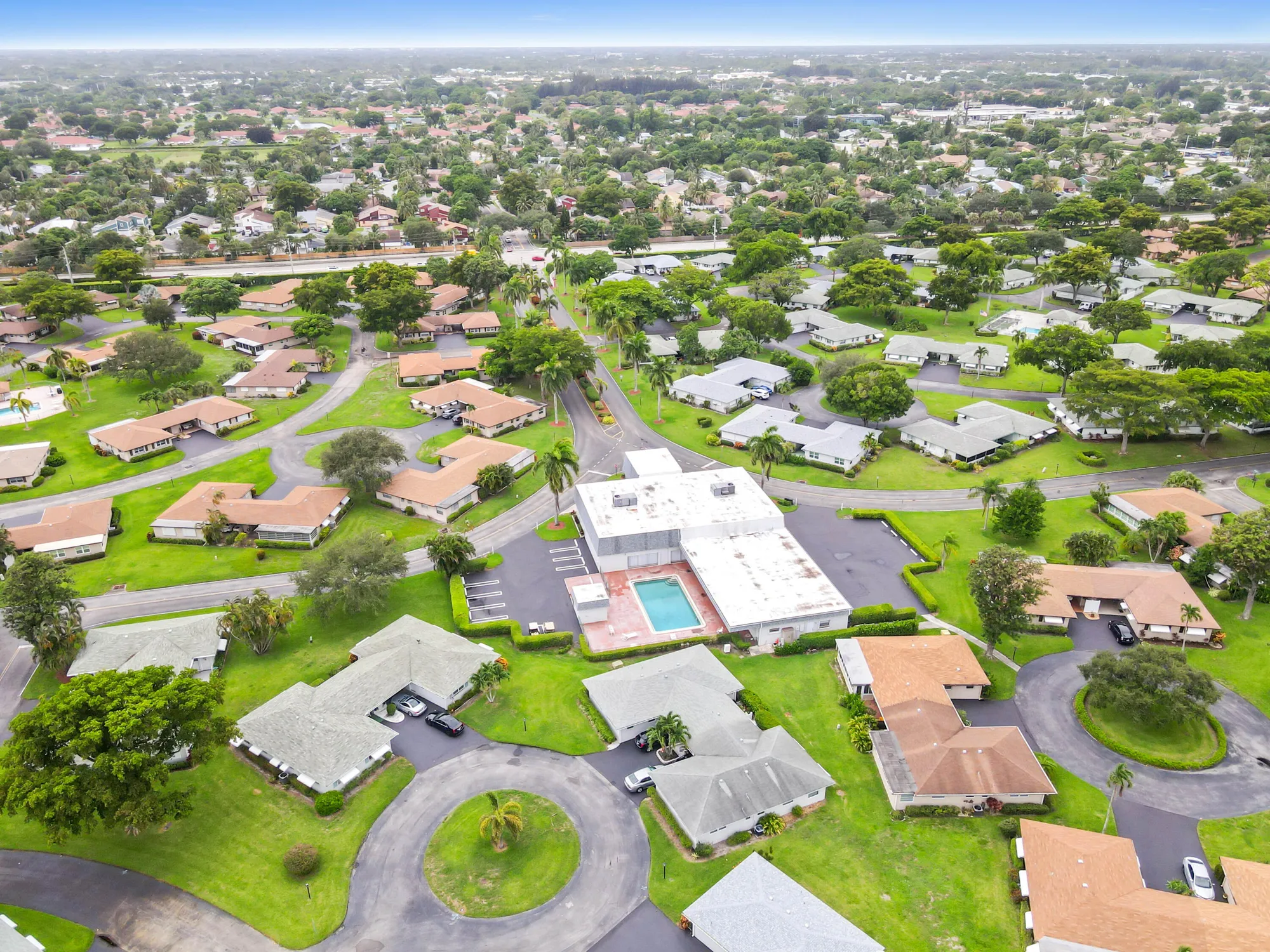 Property Slideshow image 30 of 36 | 155 mockingbird ln, Delray Beach, FL, 33445