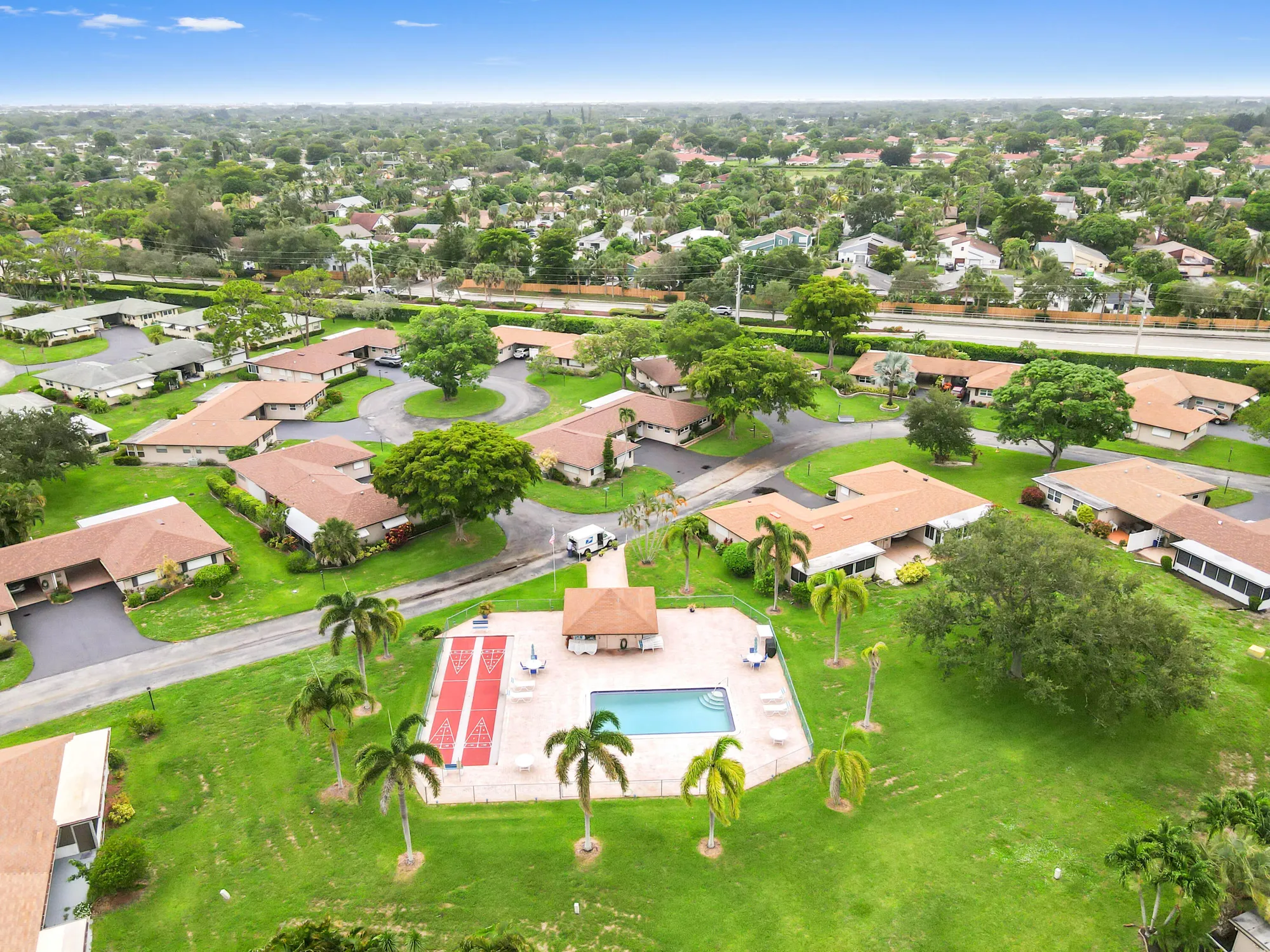 Property Slideshow image 32 of 36 | 155 mockingbird ln, Delray Beach, FL, 33445