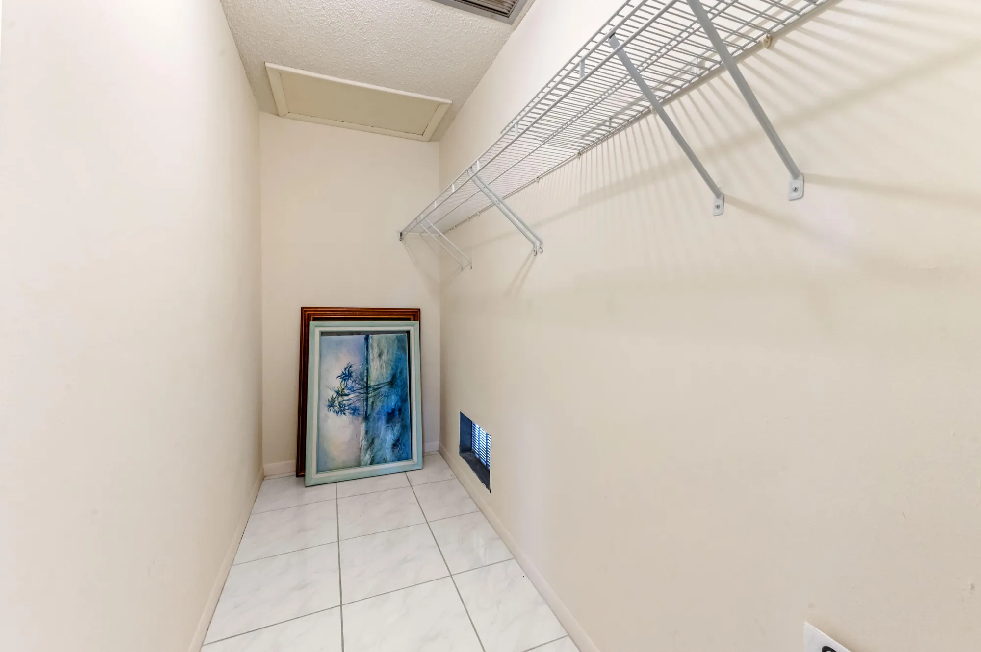 Property Slideshow image 18 of 36 | 155 mockingbird ln, Delray Beach, FL, 33445