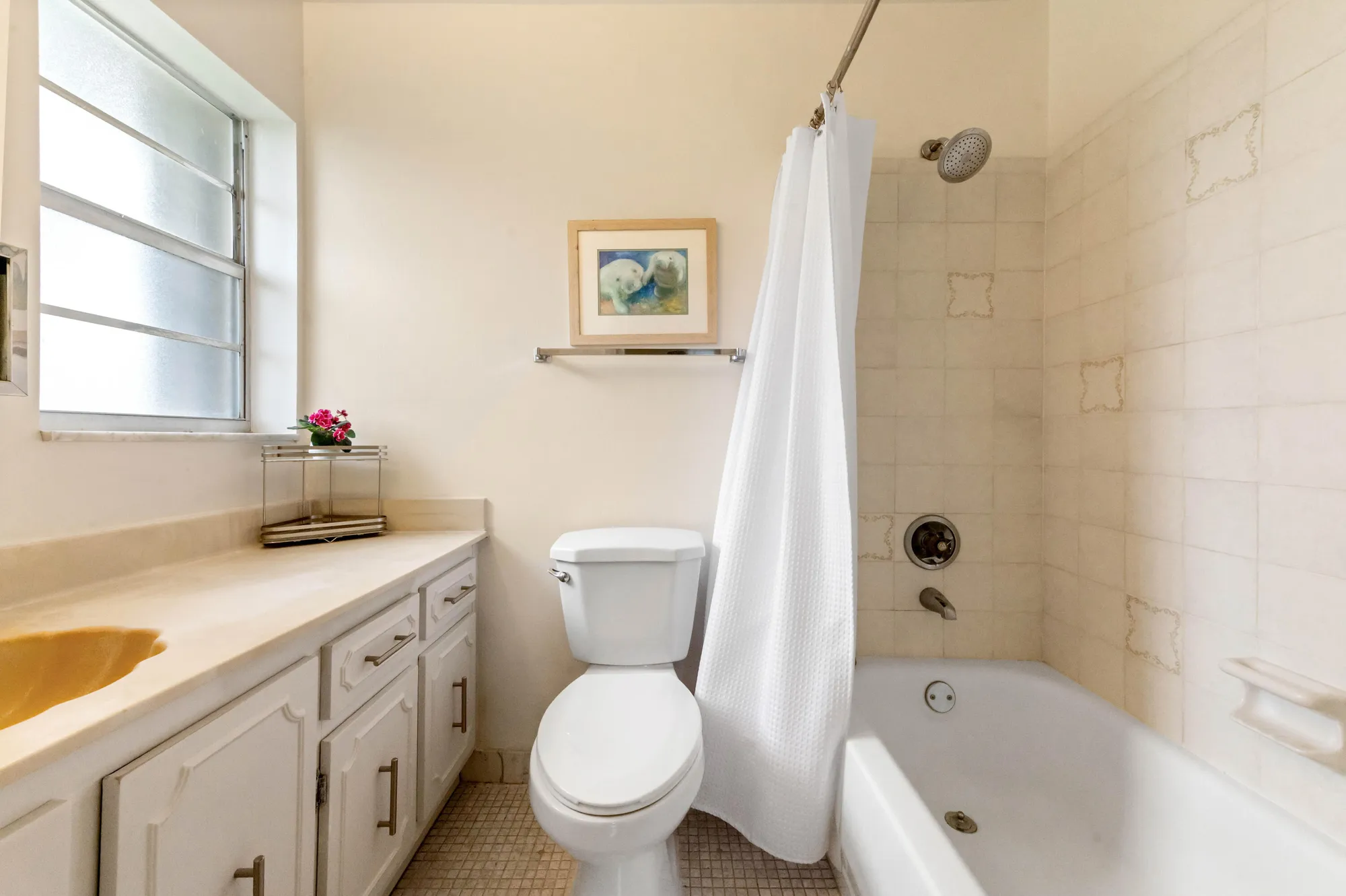 Property Slideshow image 20 of 36 | 155 mockingbird ln, Delray Beach, FL, 33445