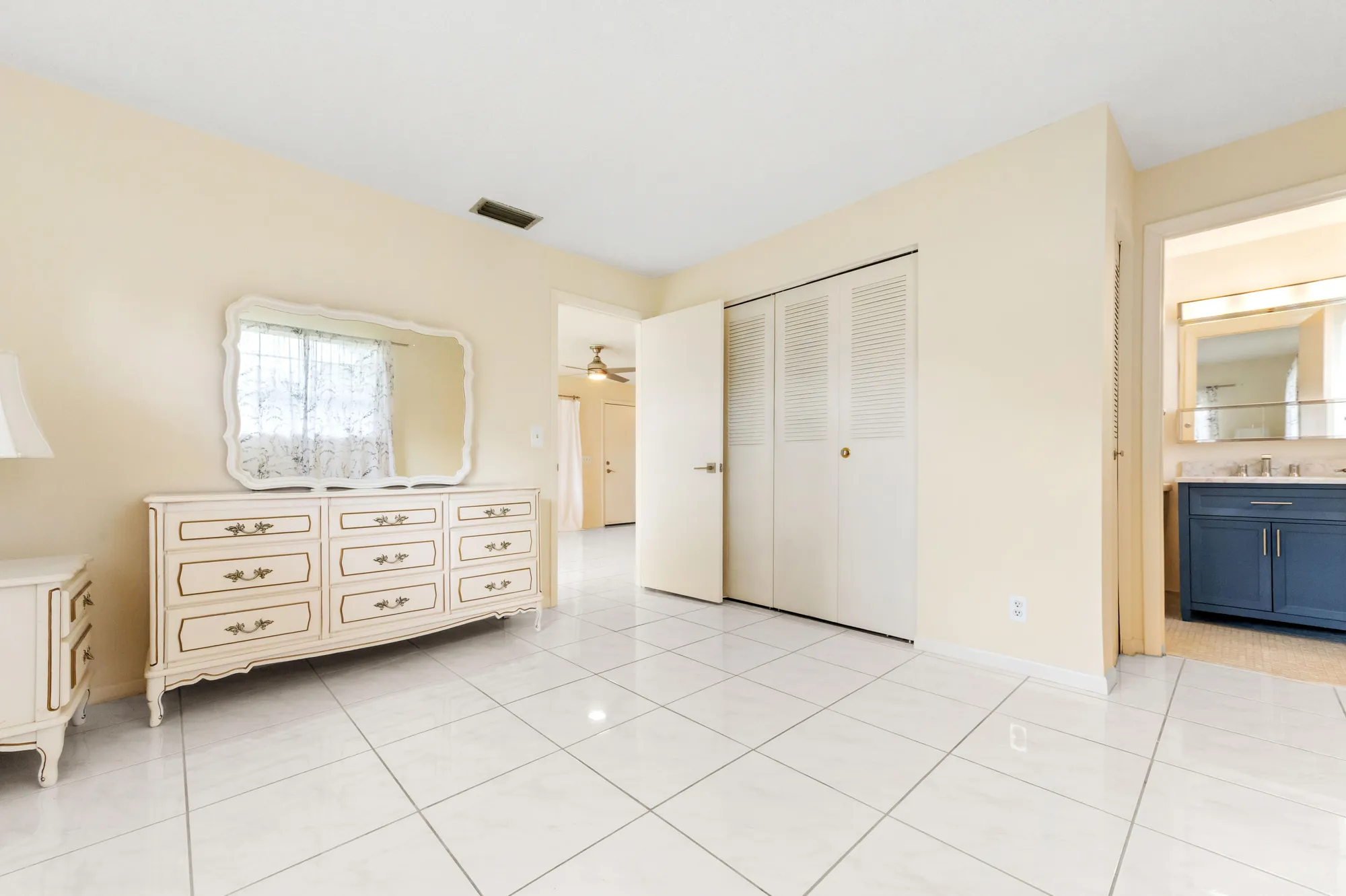 Property Slideshow image 23 of 36 | 155 mockingbird ln, Delray Beach, FL, 33445