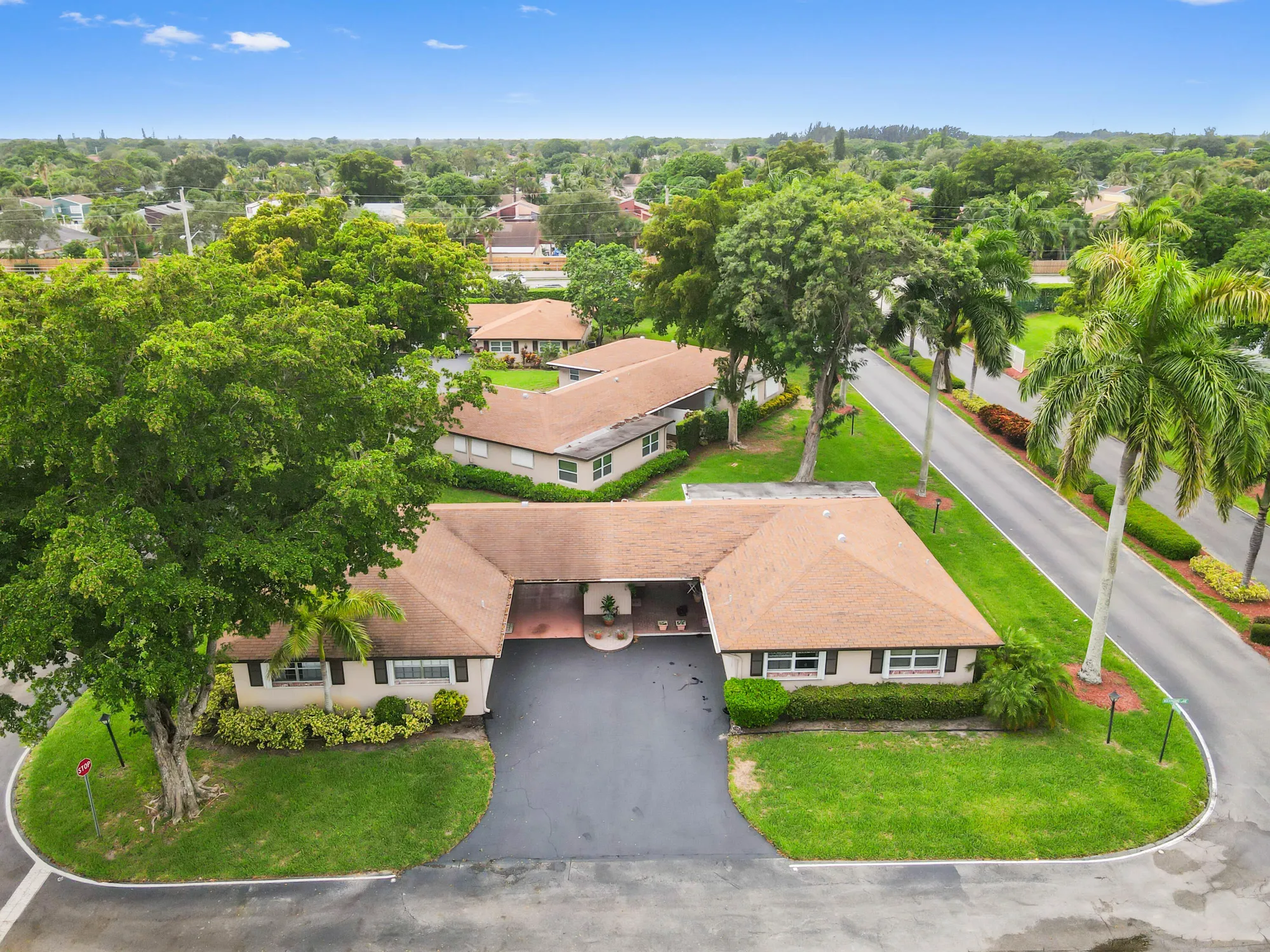 Property Slideshow image 35 of 36 | 155 mockingbird ln, Delray Beach, FL, 33445