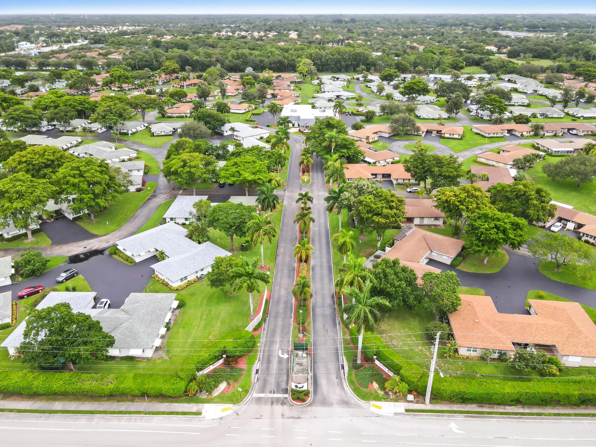 Property Slideshow image 28 of 36 | 155 mockingbird ln, Delray Beach, FL, 33445