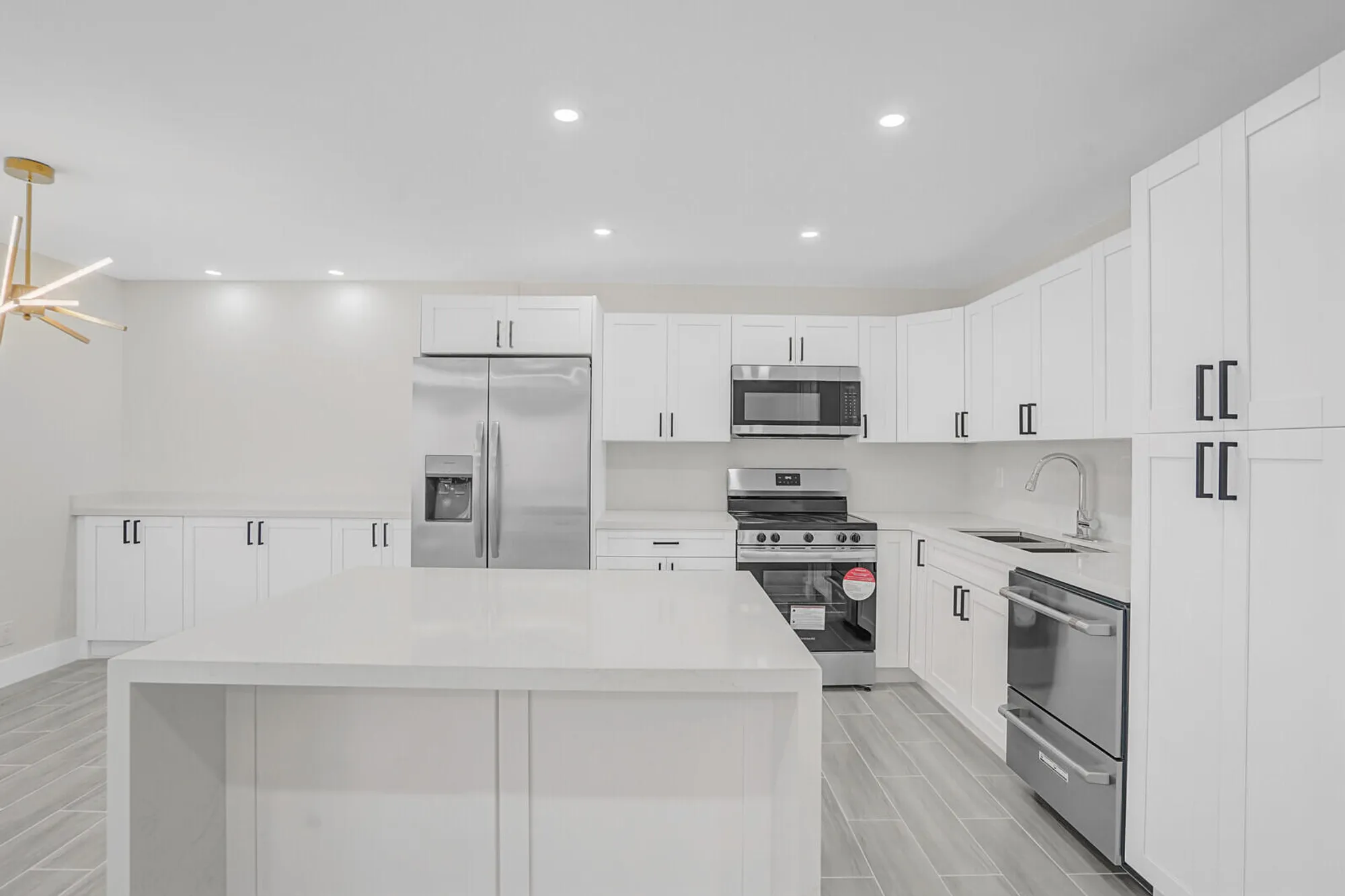 Property Slideshow image 12 of 27 | 4014 yarmouth a, Boca Raton, FL, 33434