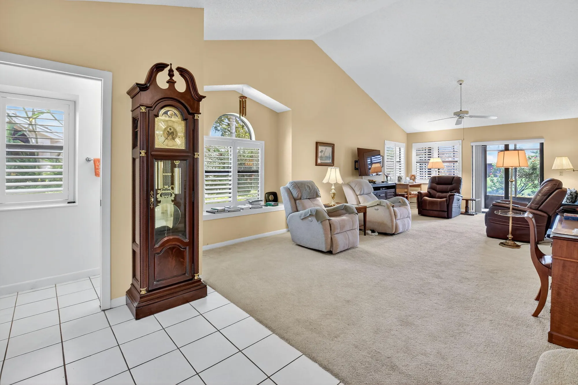 Property Slideshow image 6 of 50 | 10916 stafford cir, Boynton Beach, FL, 33436