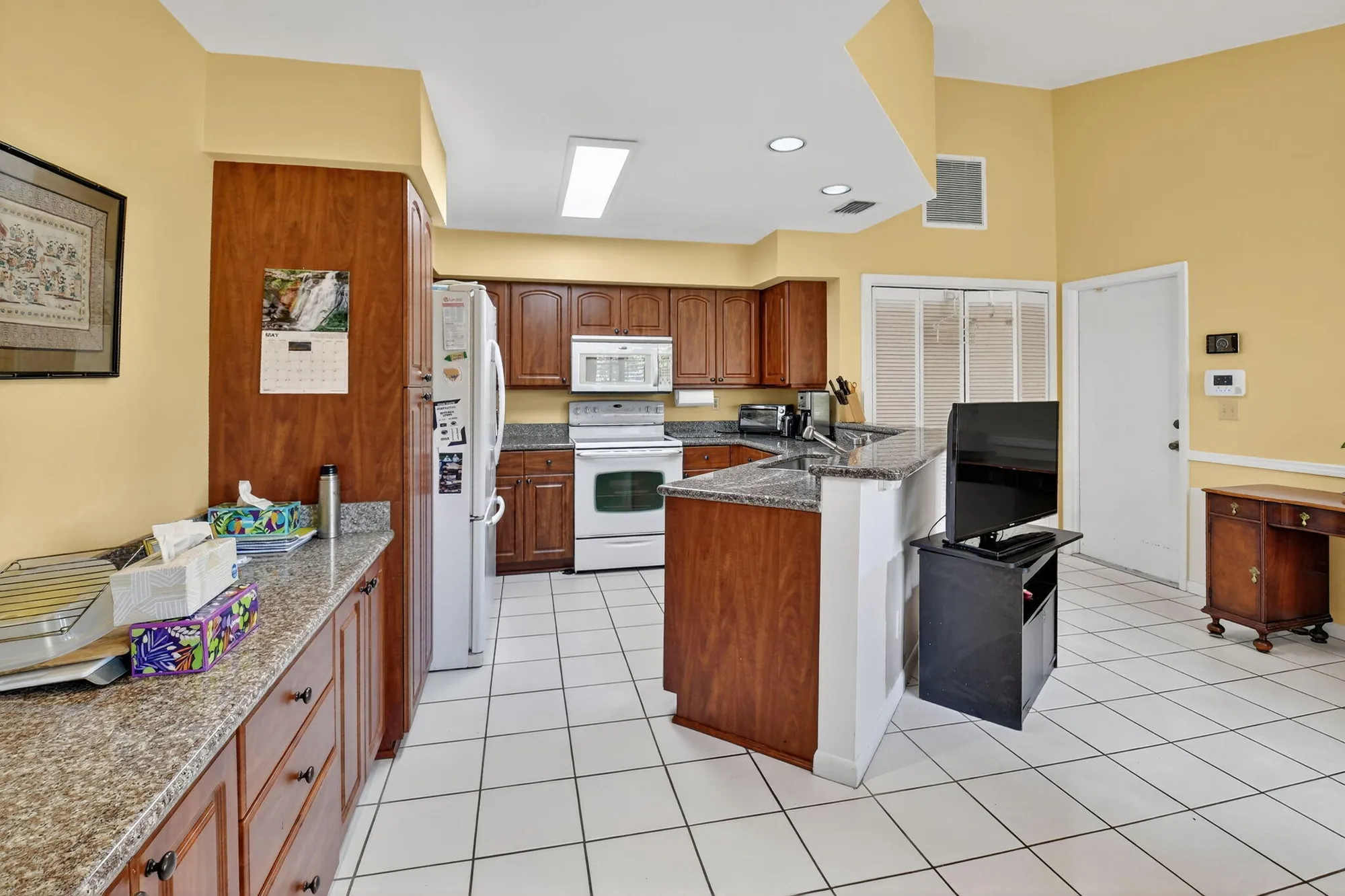 Property Slideshow image 13 of 50 | 10916 stafford cir, Boynton Beach, FL, 33436