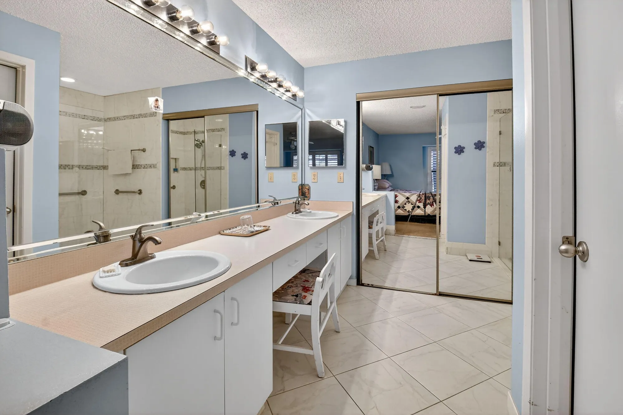 Property Slideshow image 25 of 50 | 10916 stafford cir, Boynton Beach, FL, 33436