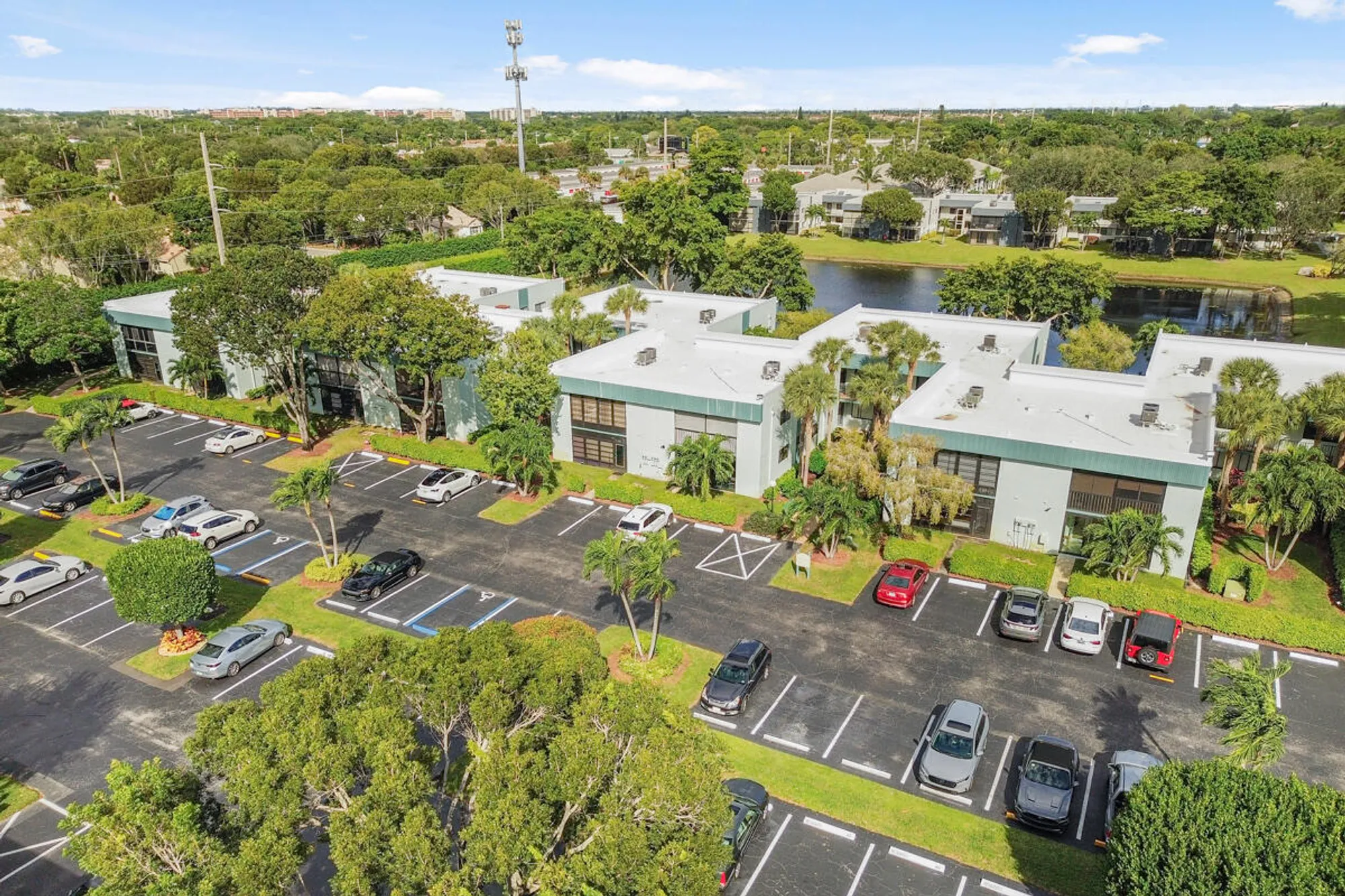 Property Slideshow image 27 of 38 | 15072 ashland pl 132, Delray Beach, FL, 33484