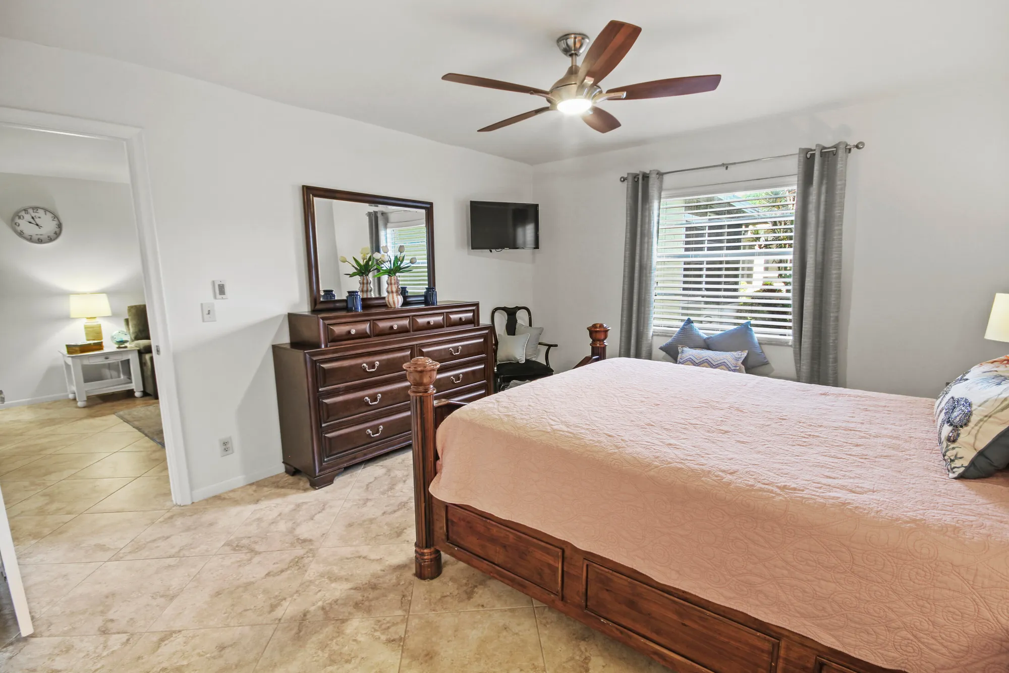 Property Slideshow image 18 of 26 | 1041 orange ter 102, Delray Beach, FL, 33445