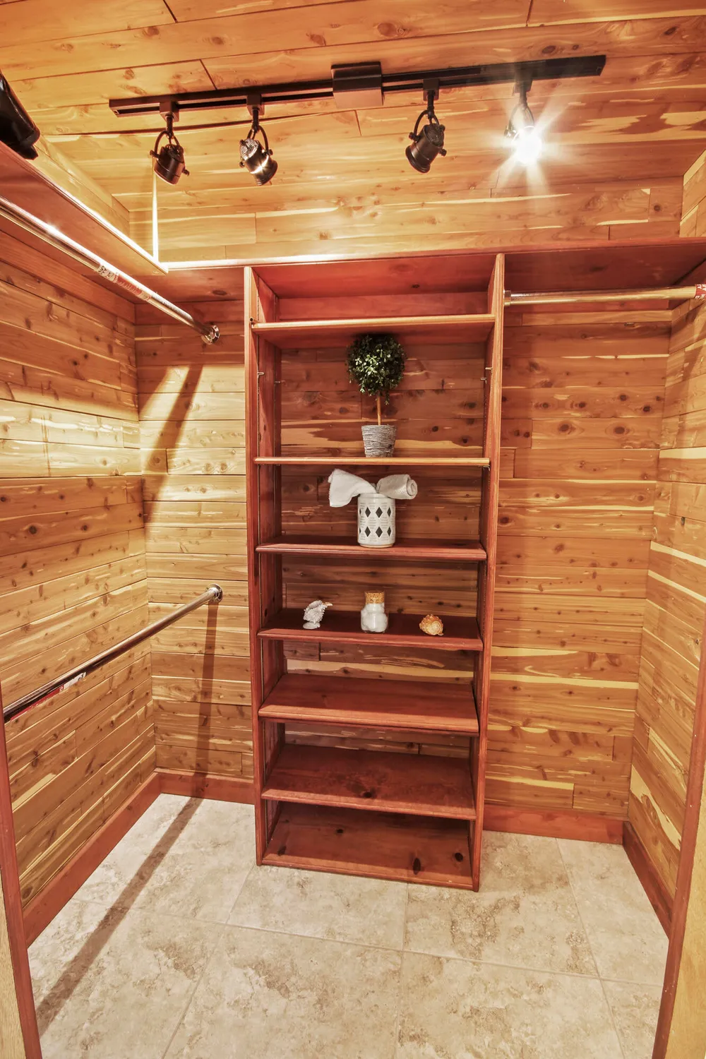 Property Slideshow image 22 of 26 | 1041 orange ter 102, Delray Beach, FL, 33445