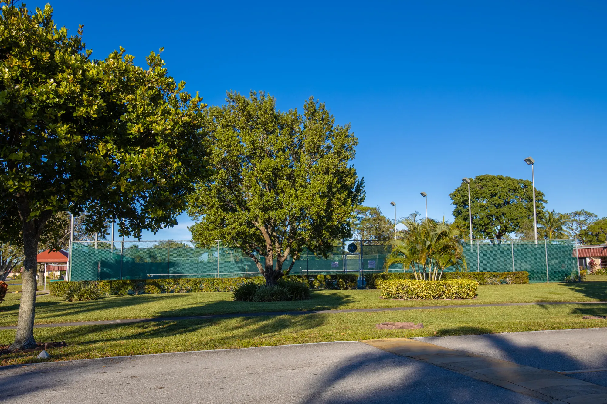 Property Slideshow image 33 of 37 | 445 franconia cir, Lake Worth, FL, 33467