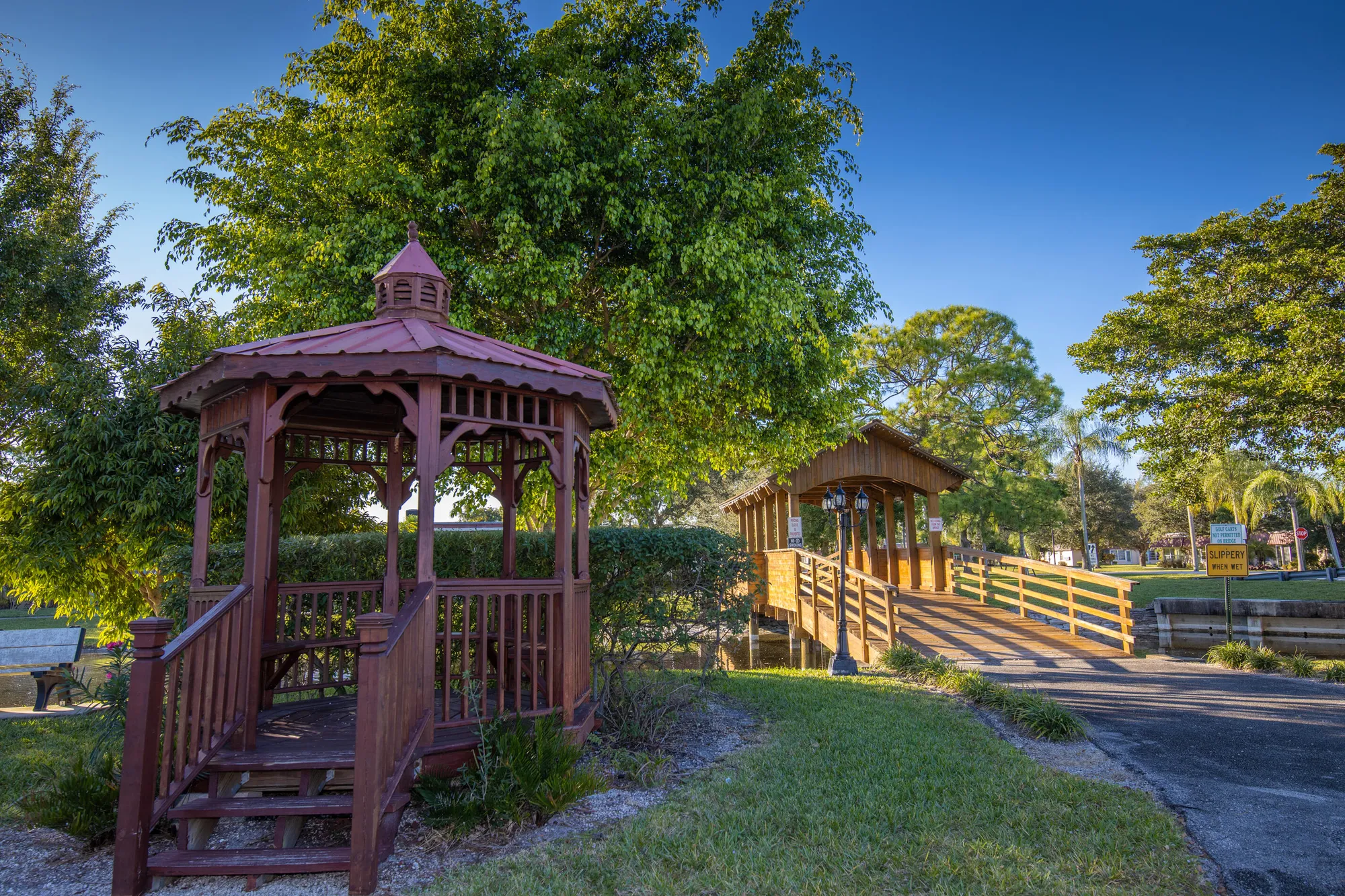 Property Slideshow image 36 of 37 | 445 franconia cir, Lake Worth, FL, 33467