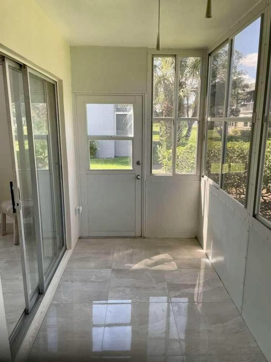 Property Slideshow image 19 of 29 | 117 flanders c, Delray Beach, FL, 33484