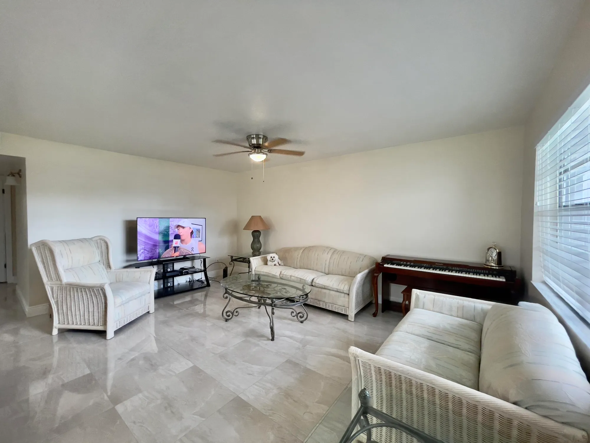 Property Slideshow image 11 of 29 | 117 flanders c, Delray Beach, FL, 33484