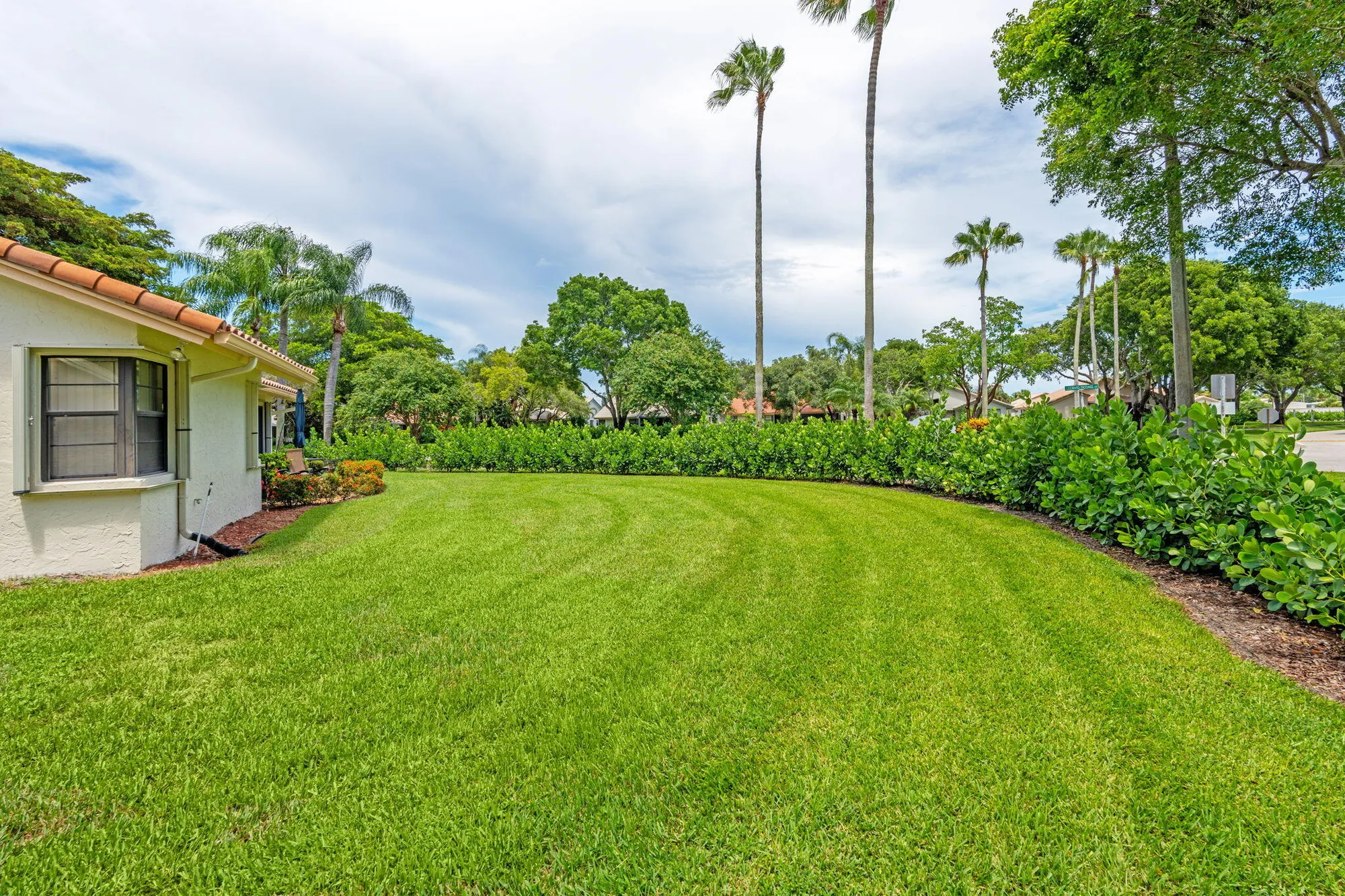 Property Slideshow image 37 of 51 | 4520 catamaran cir, Boynton Beach, FL, 33436