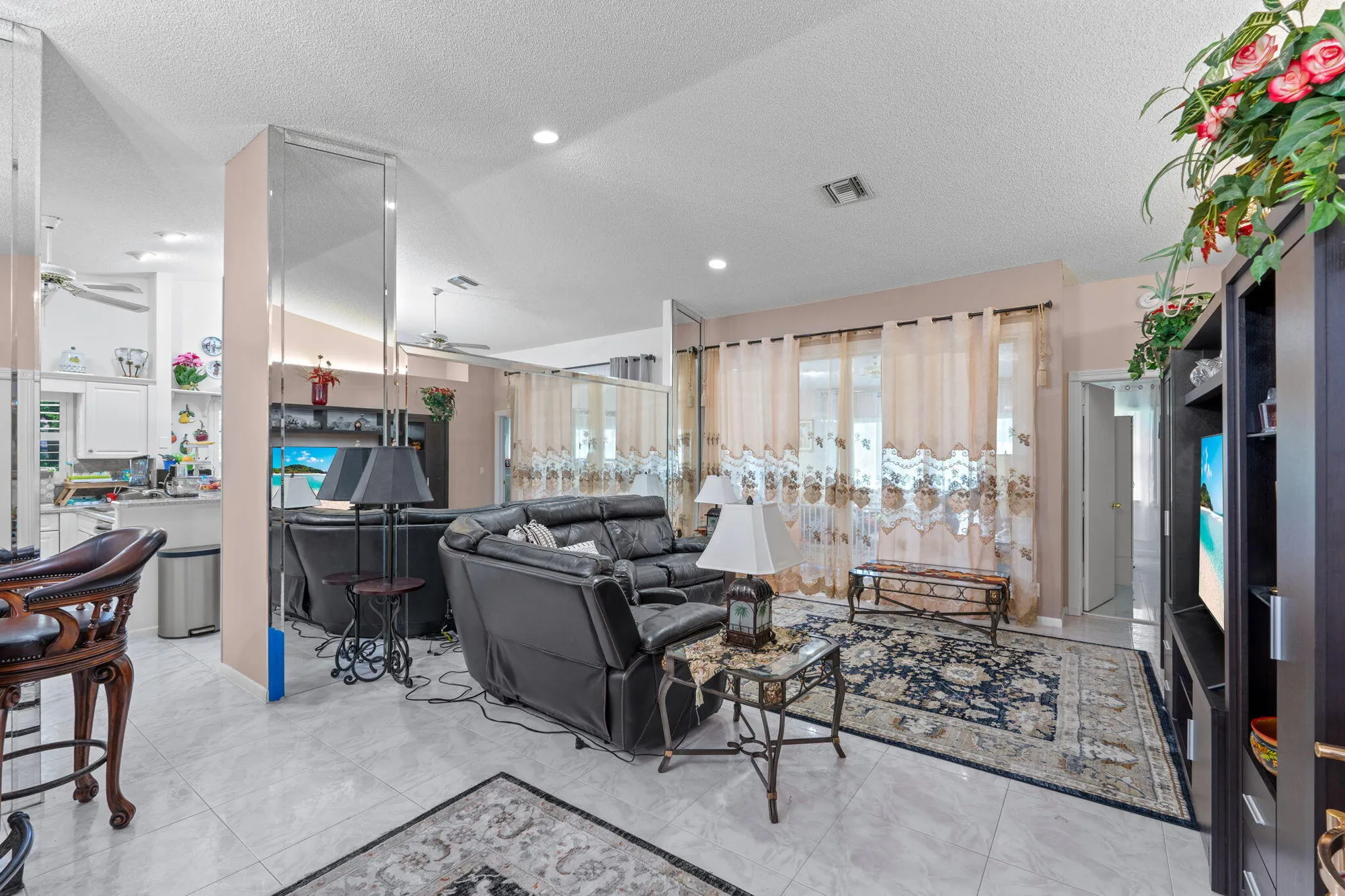 Property Slideshow image 14 of 51 | 4520 catamaran cir, Boynton Beach, FL, 33436